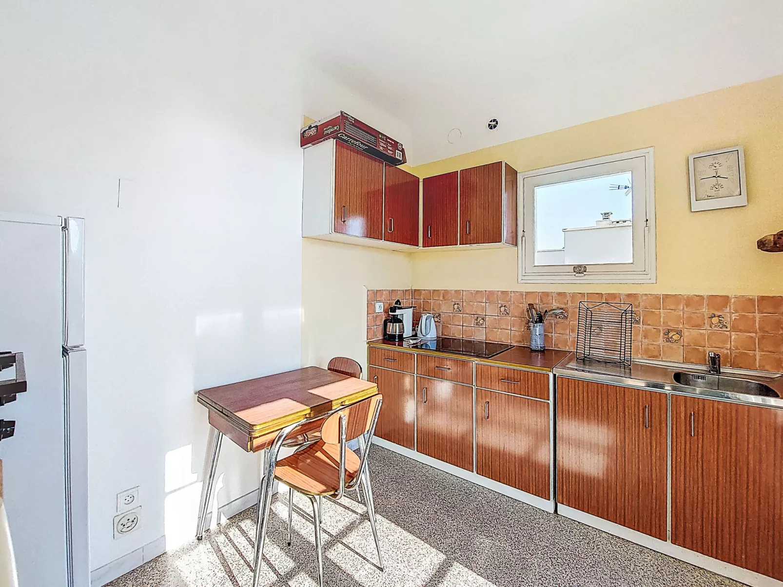 Les Trois A - Binnen