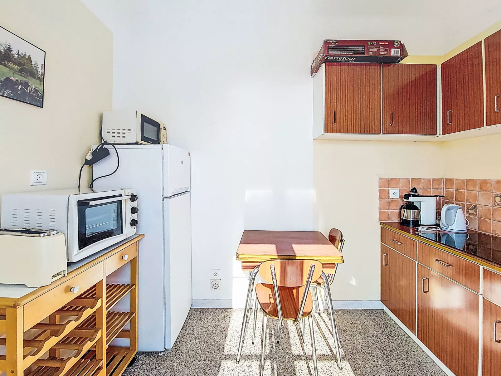 Les Trois A - Binnen