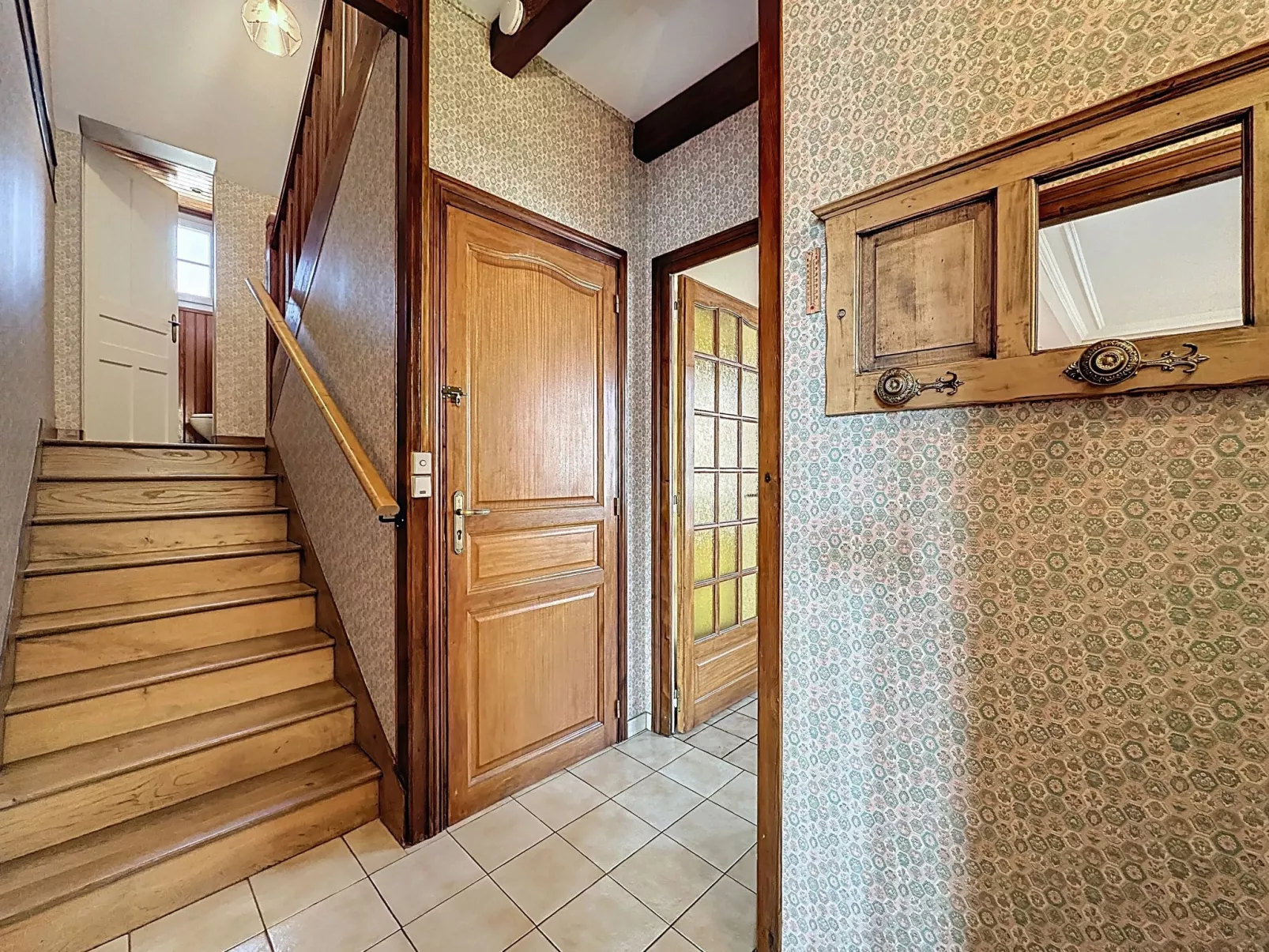 La Rose des Pins - Binnen