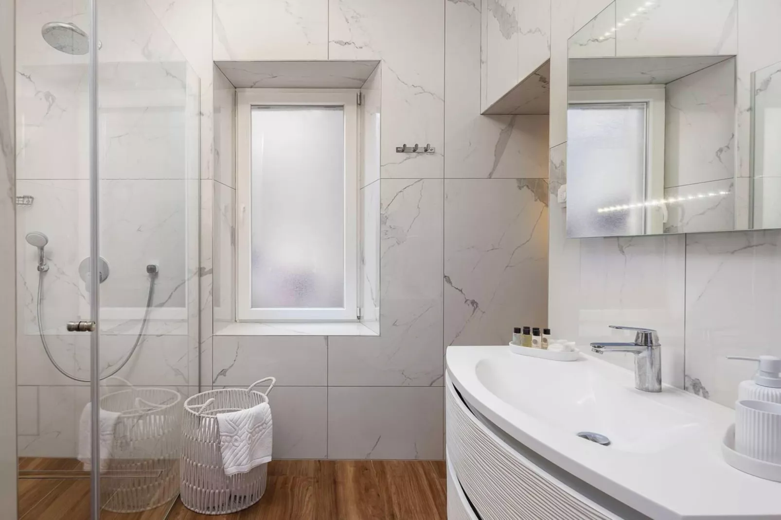 Split Diocletian Palace - Apartment 3 (2+2) - Badkamer