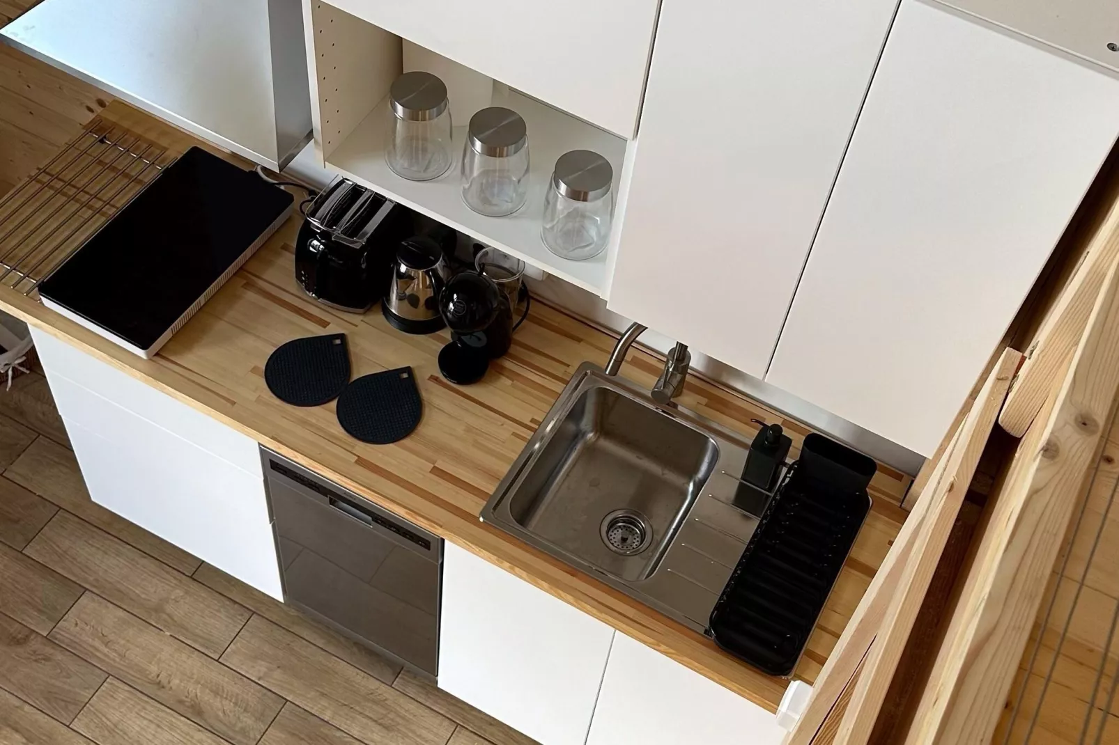 Dom nad jeziorem Klępnica-Keuken