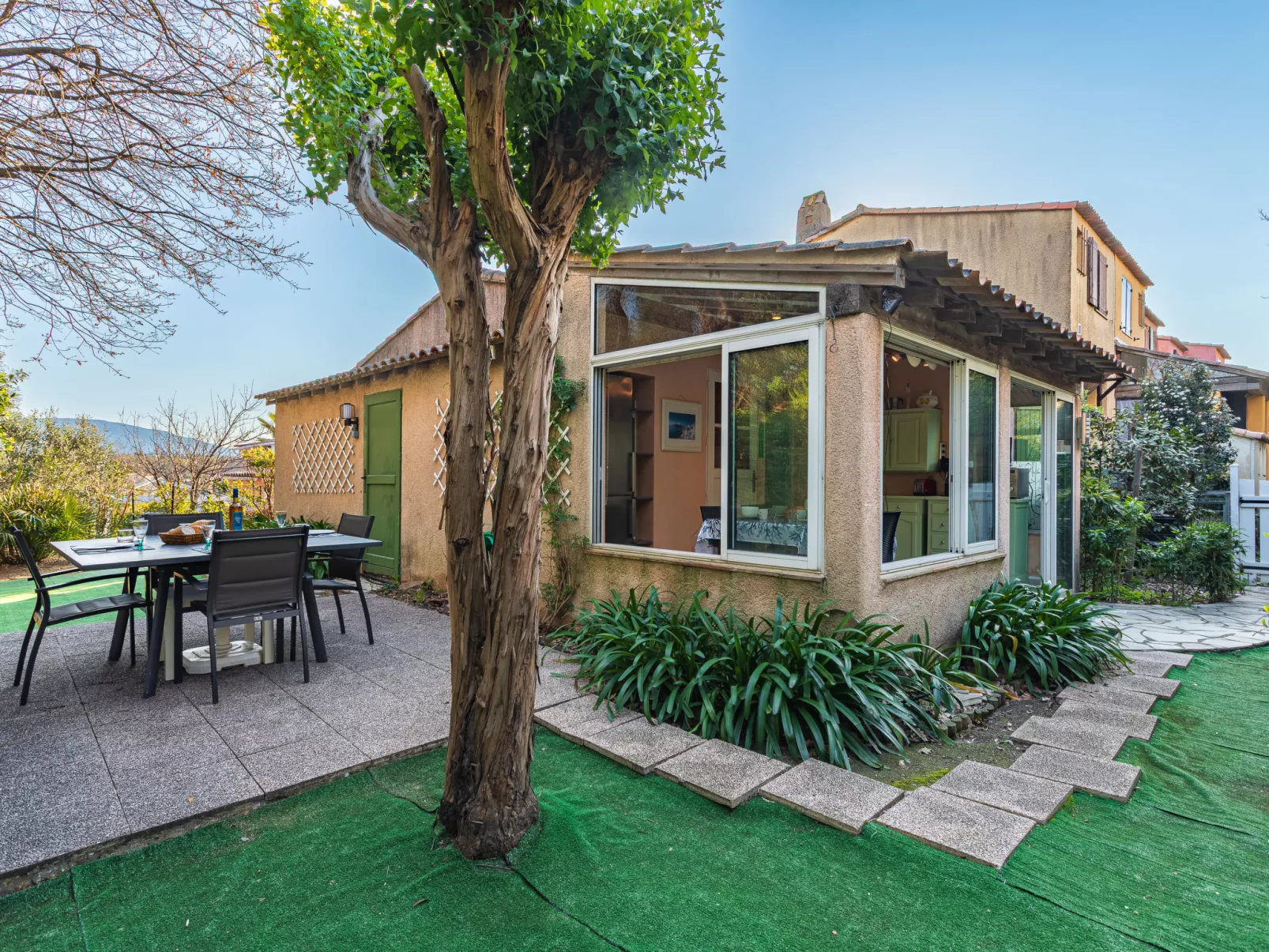 Les Mas de Cogolin - Buiten