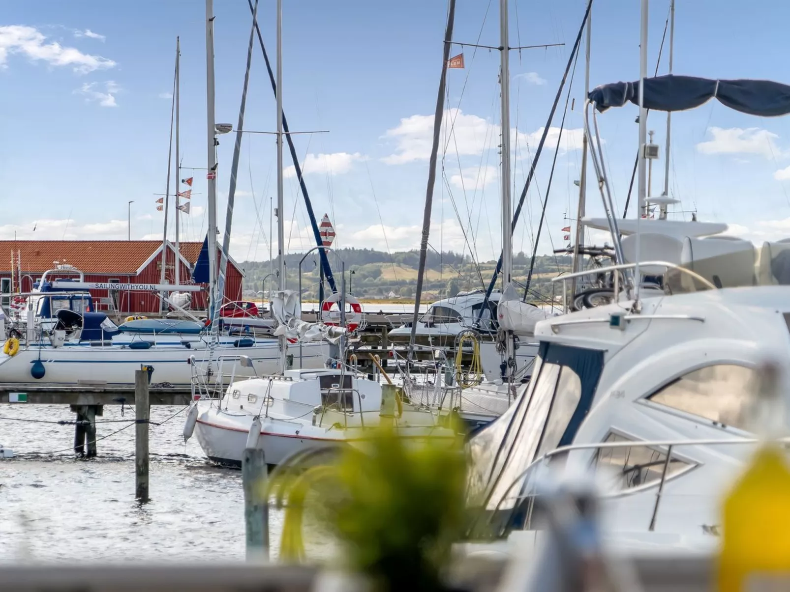 "Ake" - 10m to the fjord - Buiten