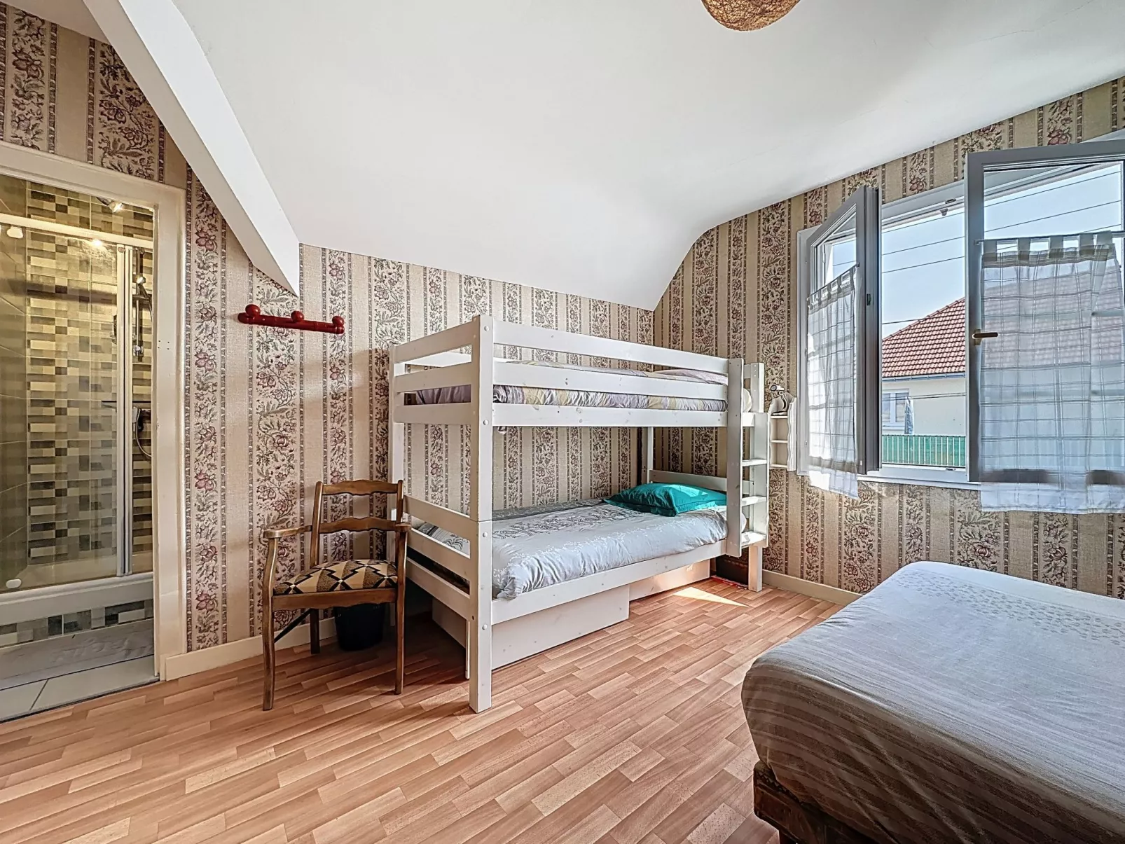 La Rose des Pins - Binnen