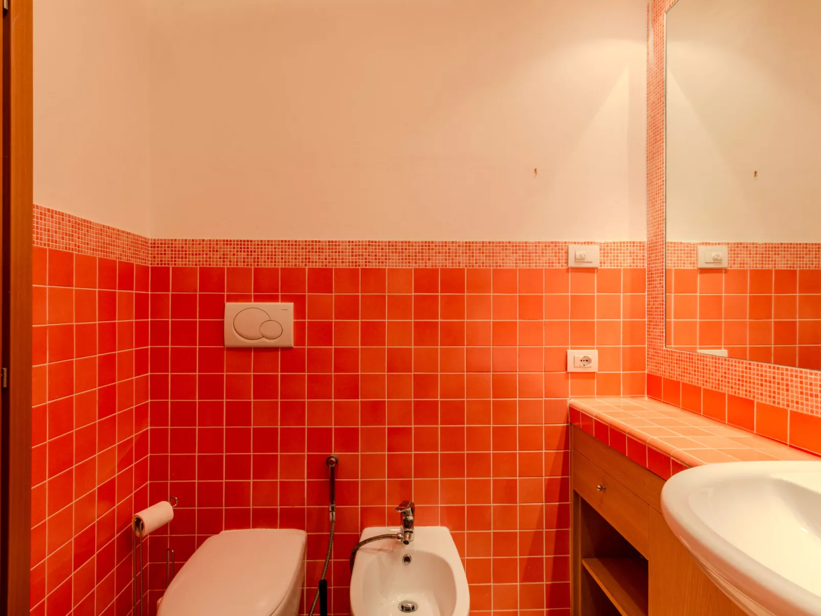 Sona's Lake Home - Binnen