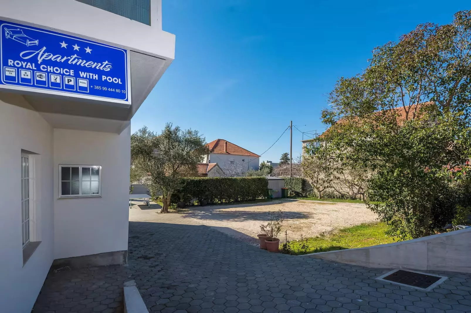 Royal Selection with Pool - Three - Gebieden zomer 1km