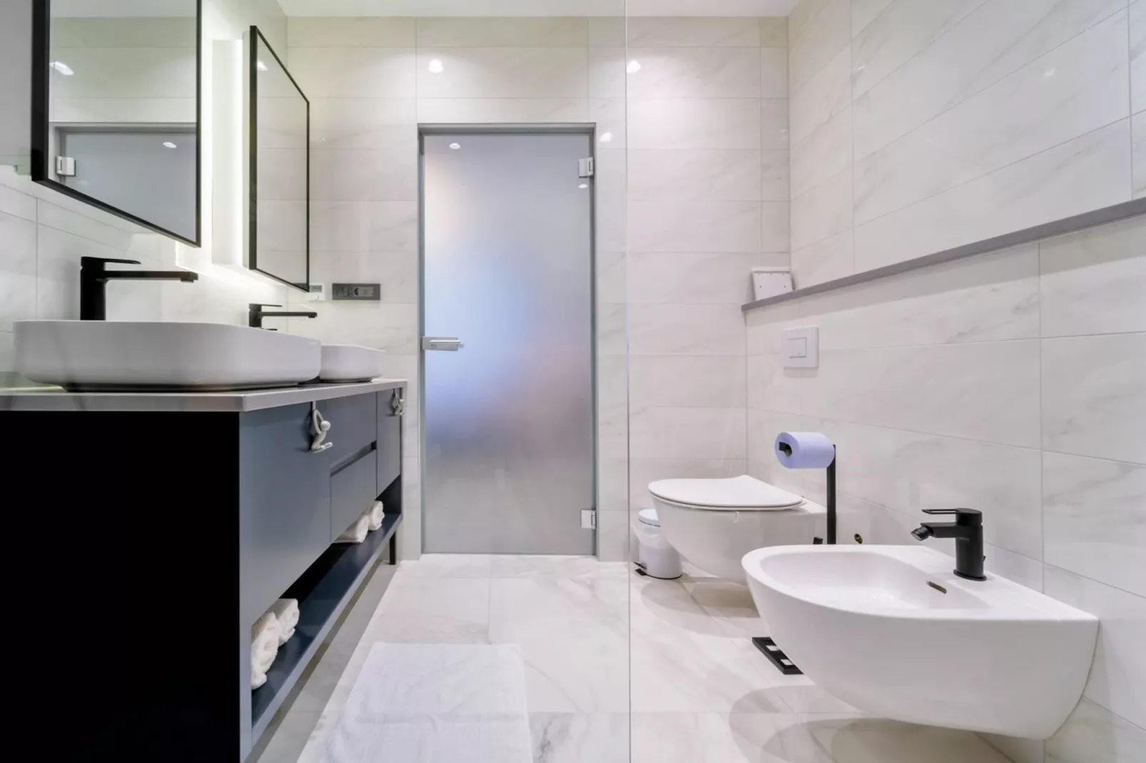 Luxury Villa Velvet Bourbon Split w/ Pool & Tennis - Badkamer