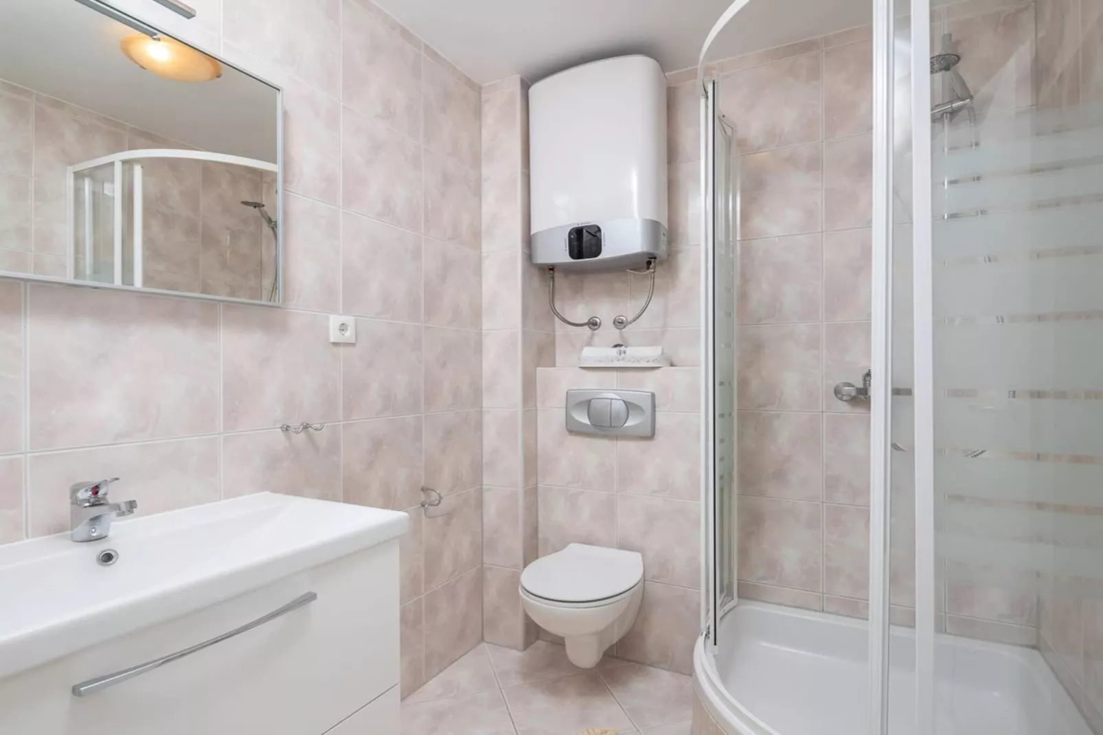 Luxury Villa Holiday Residence Omis w/ Heated Pool - Badkamer