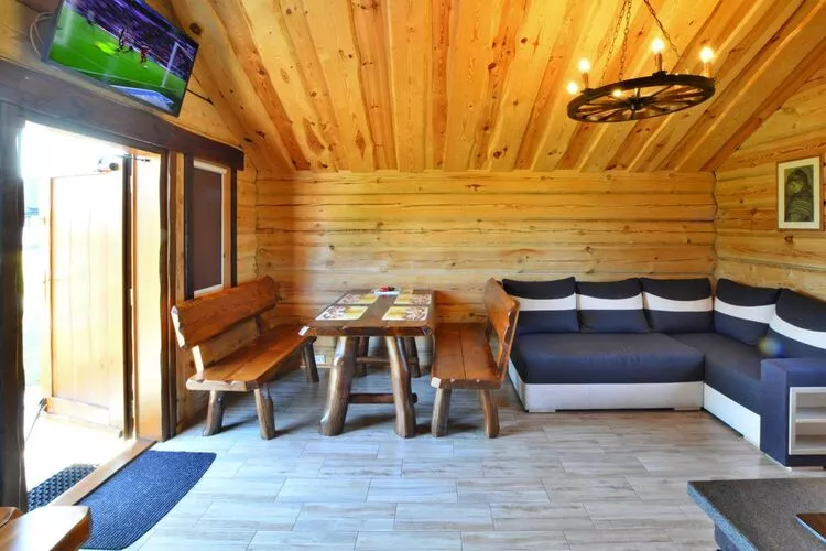 Kaktus Holiday resort sypialnia z sofami Osieki-Woonkamer
