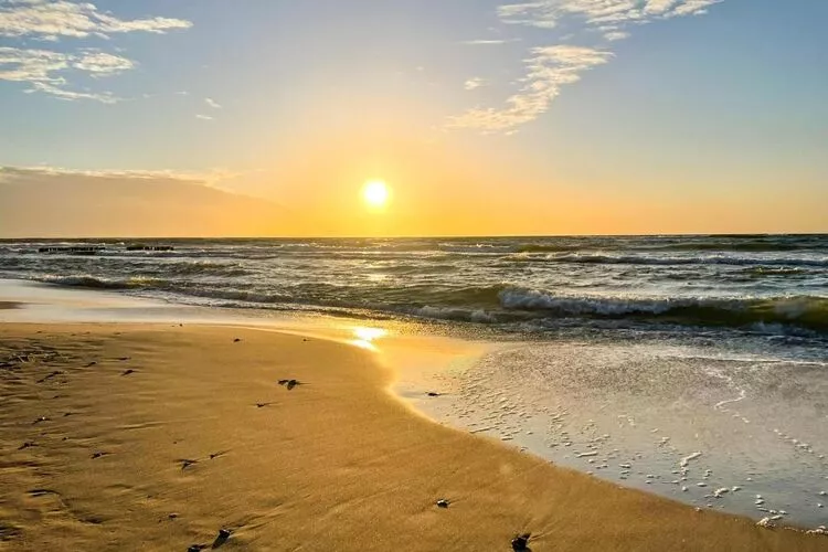 Kaktus Holiday resort sypialnia z sofami Osieki-Gebieden zomer 5km