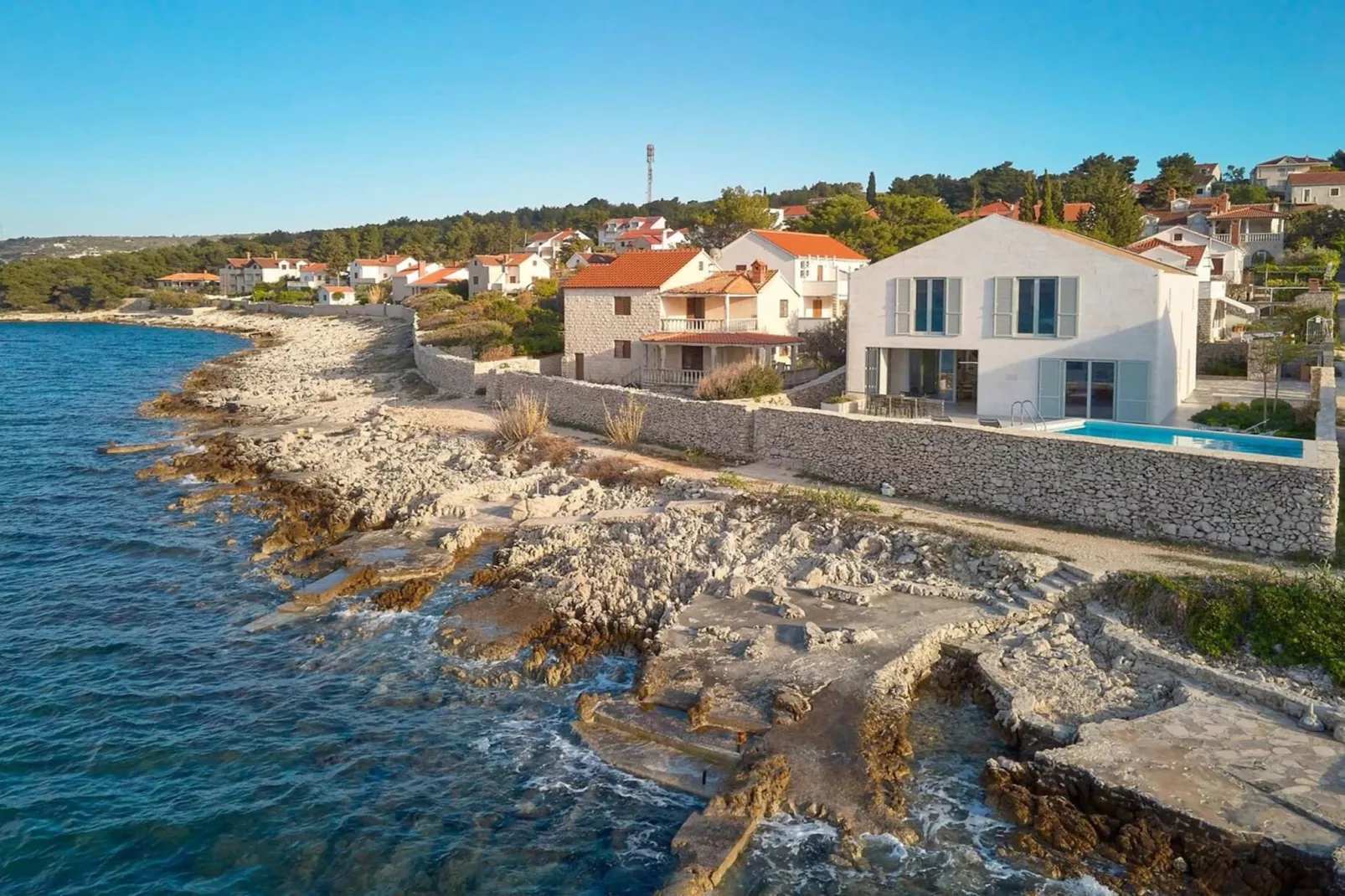 Luxury Seafront Villa Casa Familija Brac with Pool - Gebieden zomer 1km