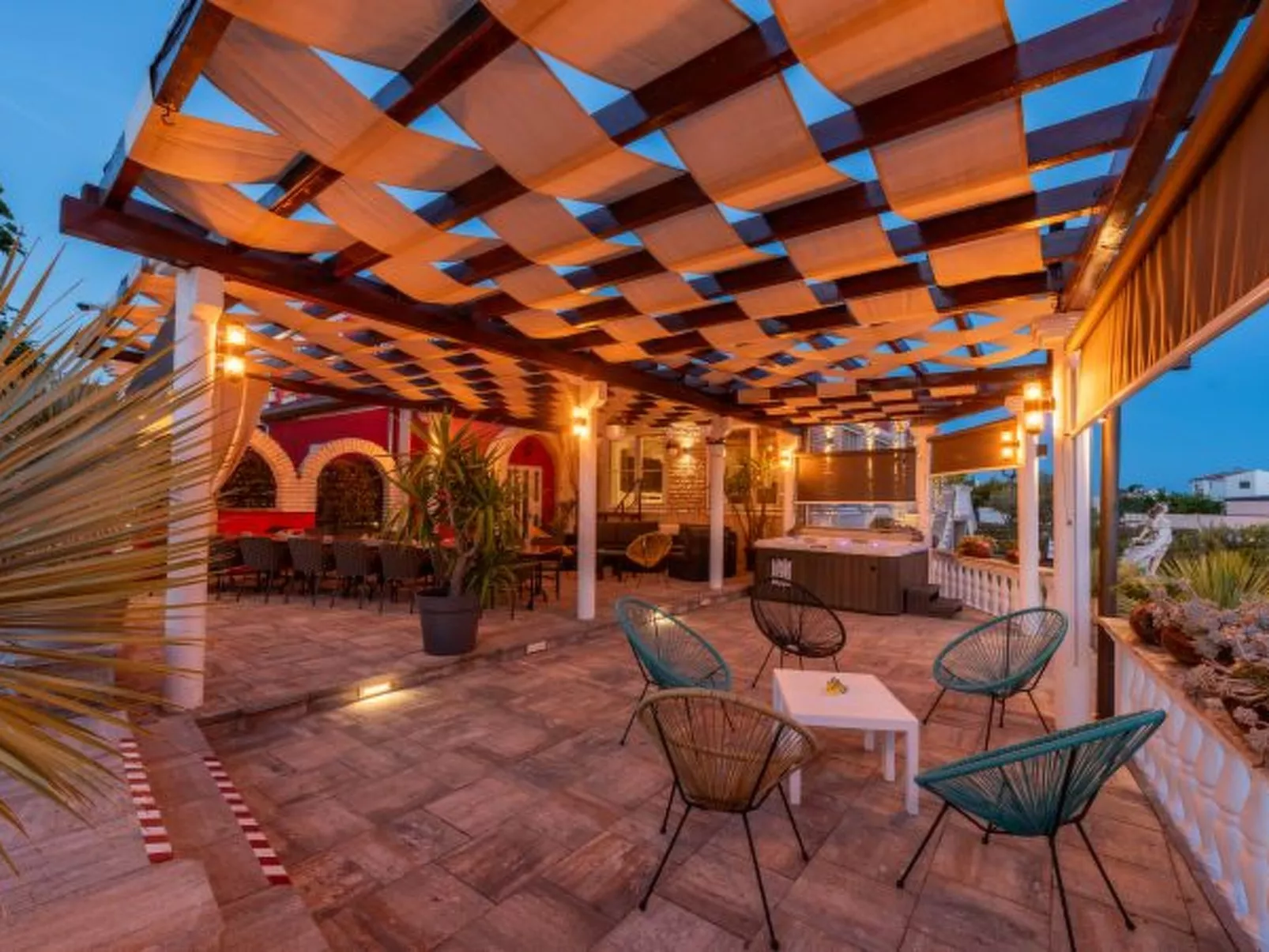 XXXL Villa Ancora with heated pool - Image-tags.info