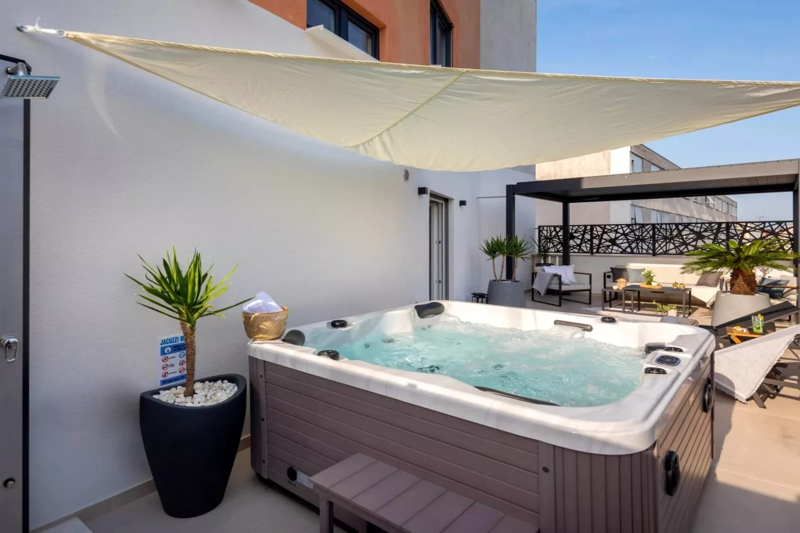 Luxury Apartment Silvery Split with Sauna, Jacuzzi - Faciliteiten