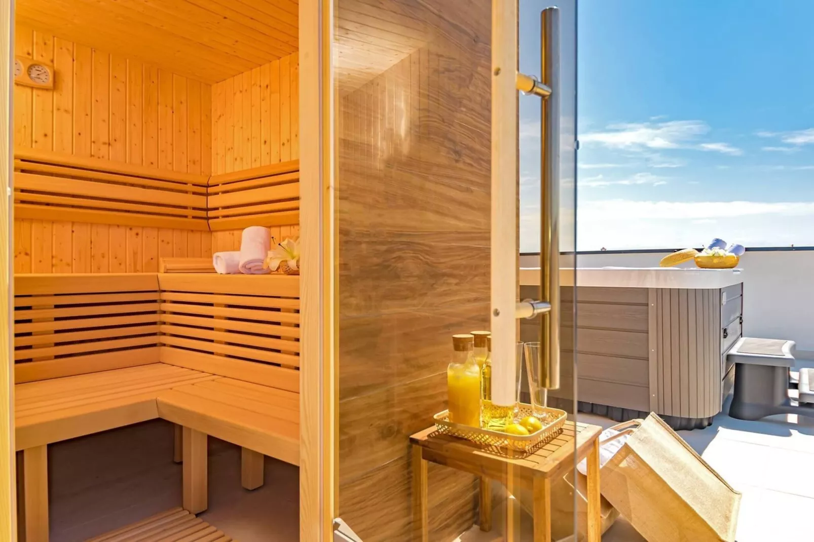 Luxury Villa Indigo Kanica with Heated Pool - Wellness