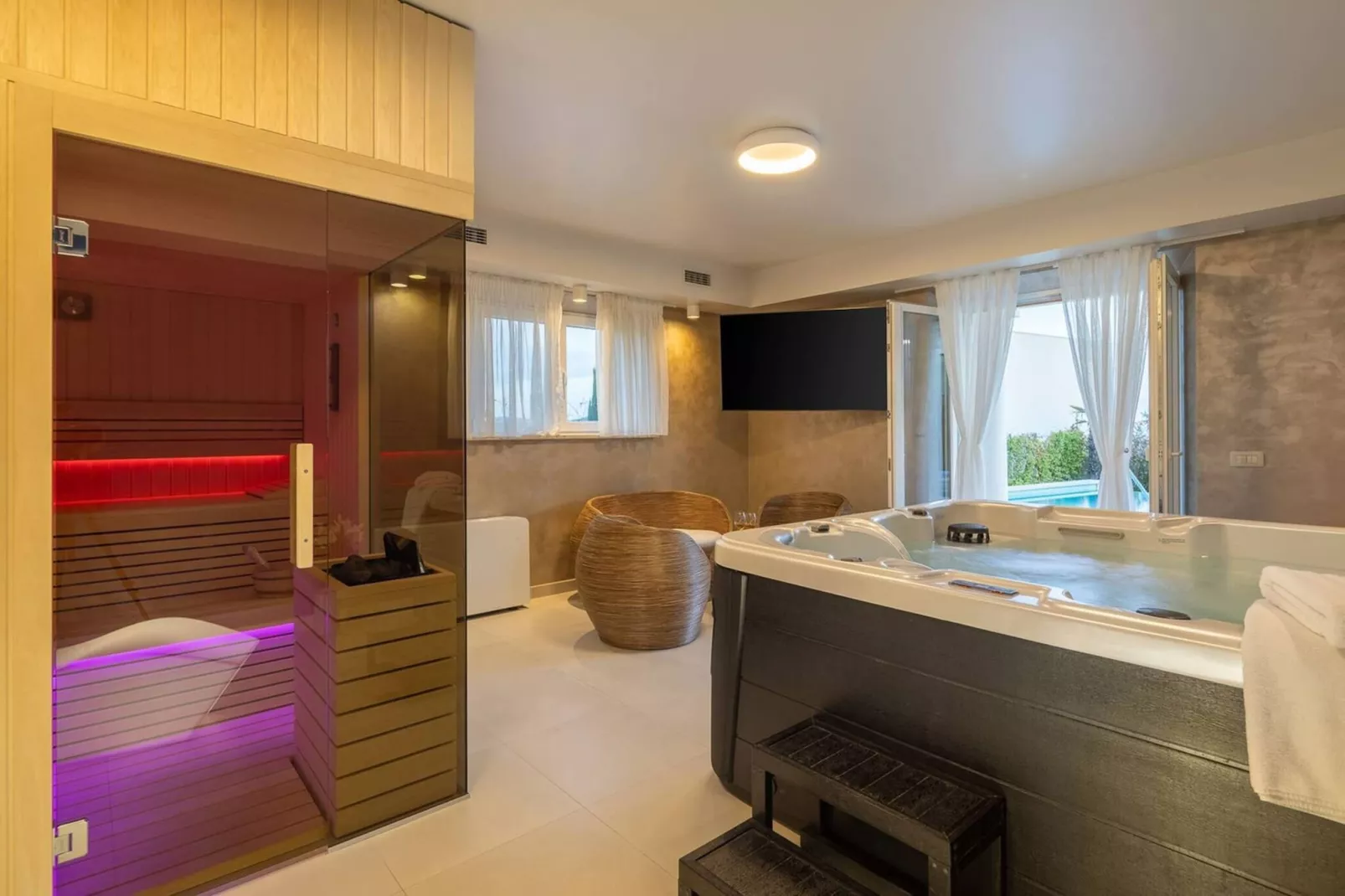 Luxury Seafront Villa Castello Rogoznica with Pool - Wellness