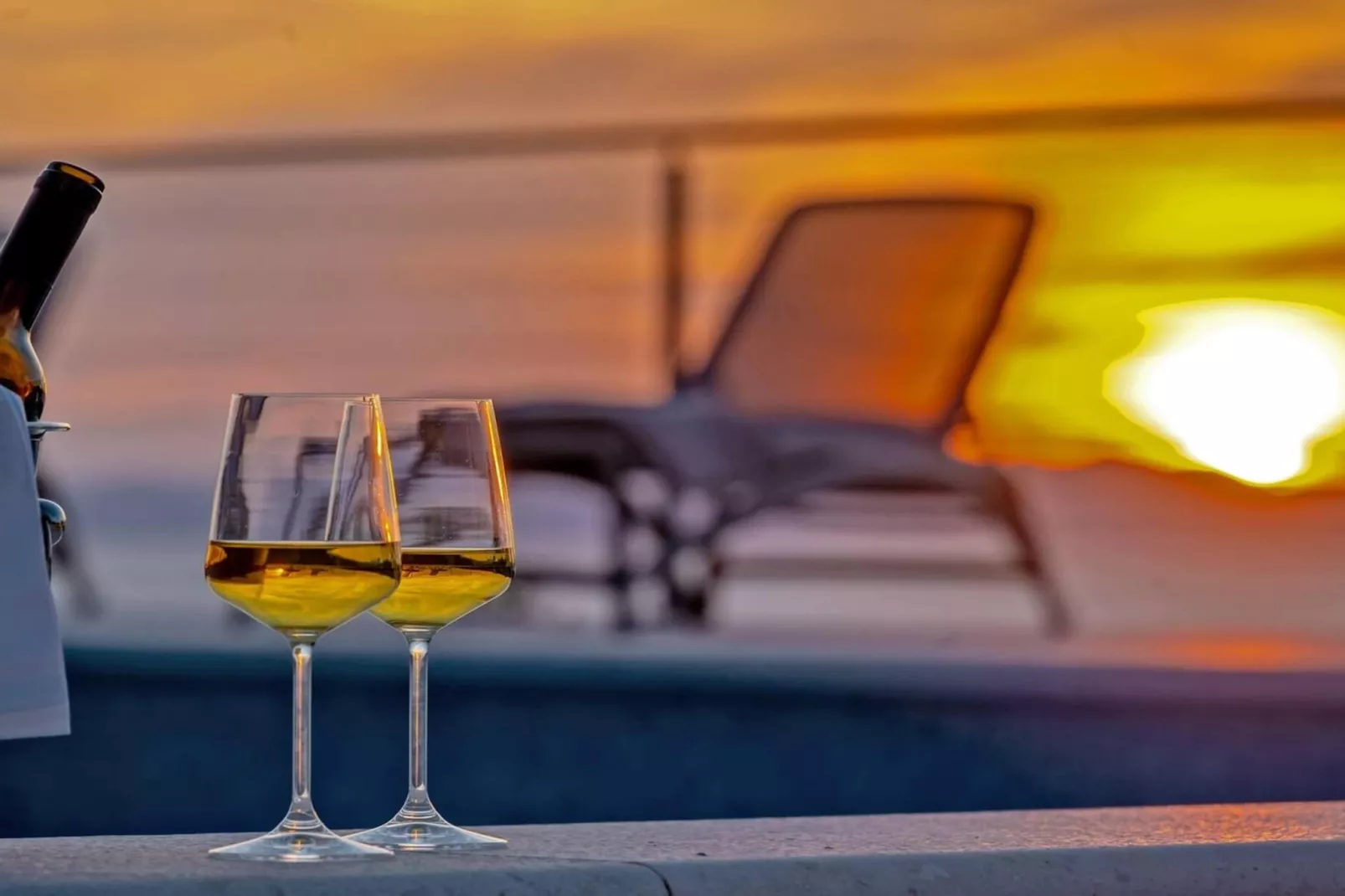 Villa Castello di Pietra Brac with Heated Pool - Sfeer