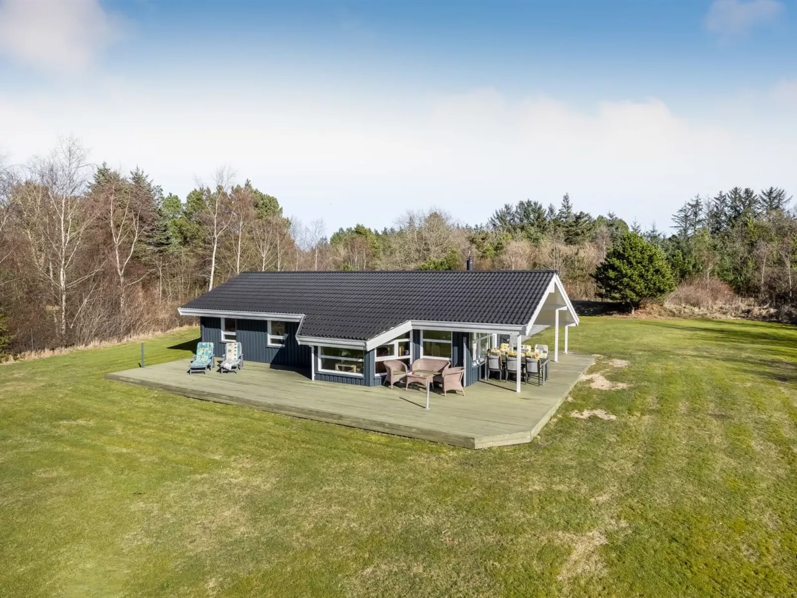 "Aswaldi" - 1.5km from the sea