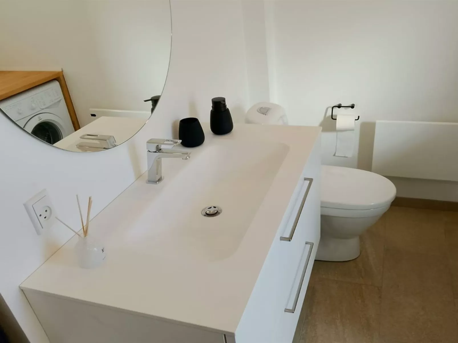 "Kerttuli" - 800m from the sea - Binnen