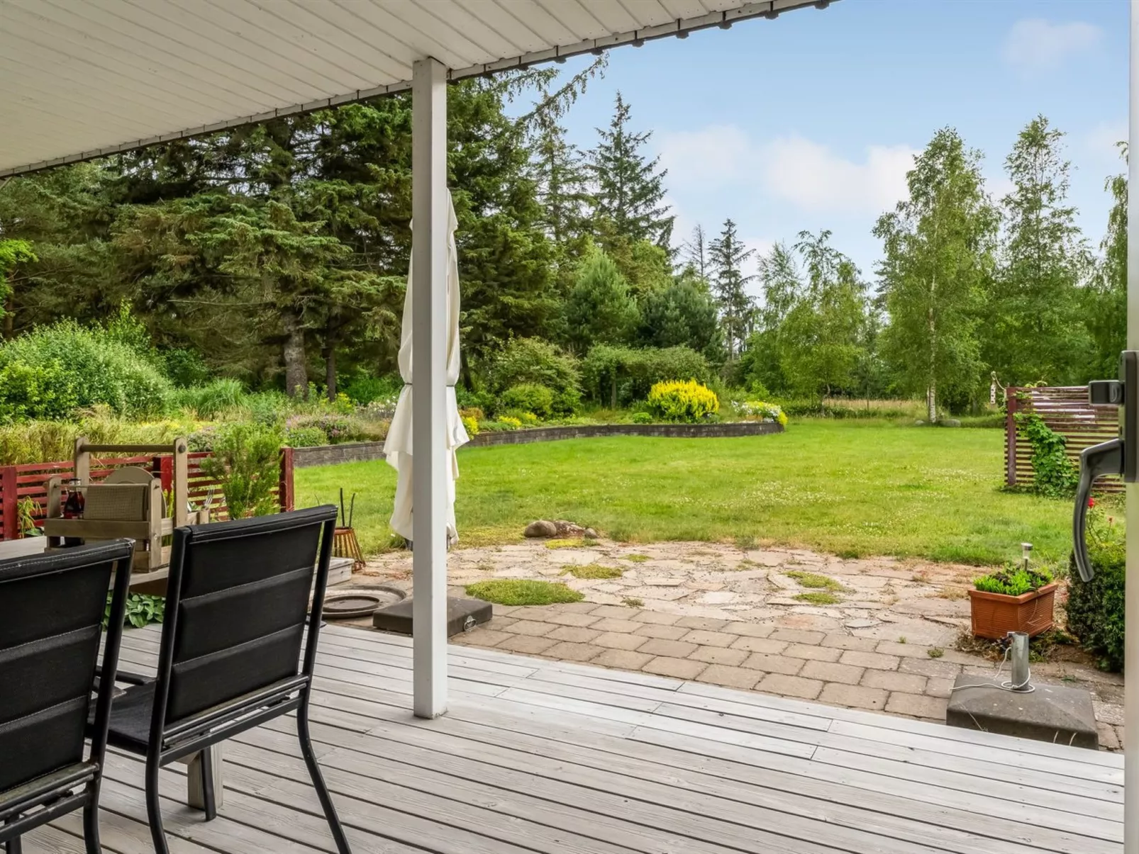 "Thine" - 800m from the sea