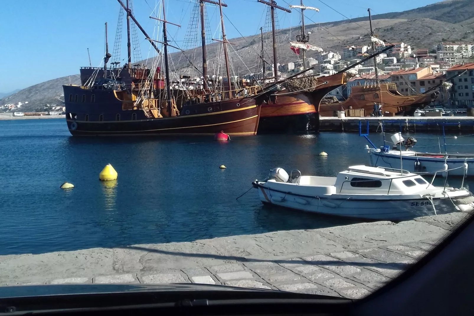 Apartments Luka & Leona - Two Bedroom Apartment with Balcony Luka - Uitzicht