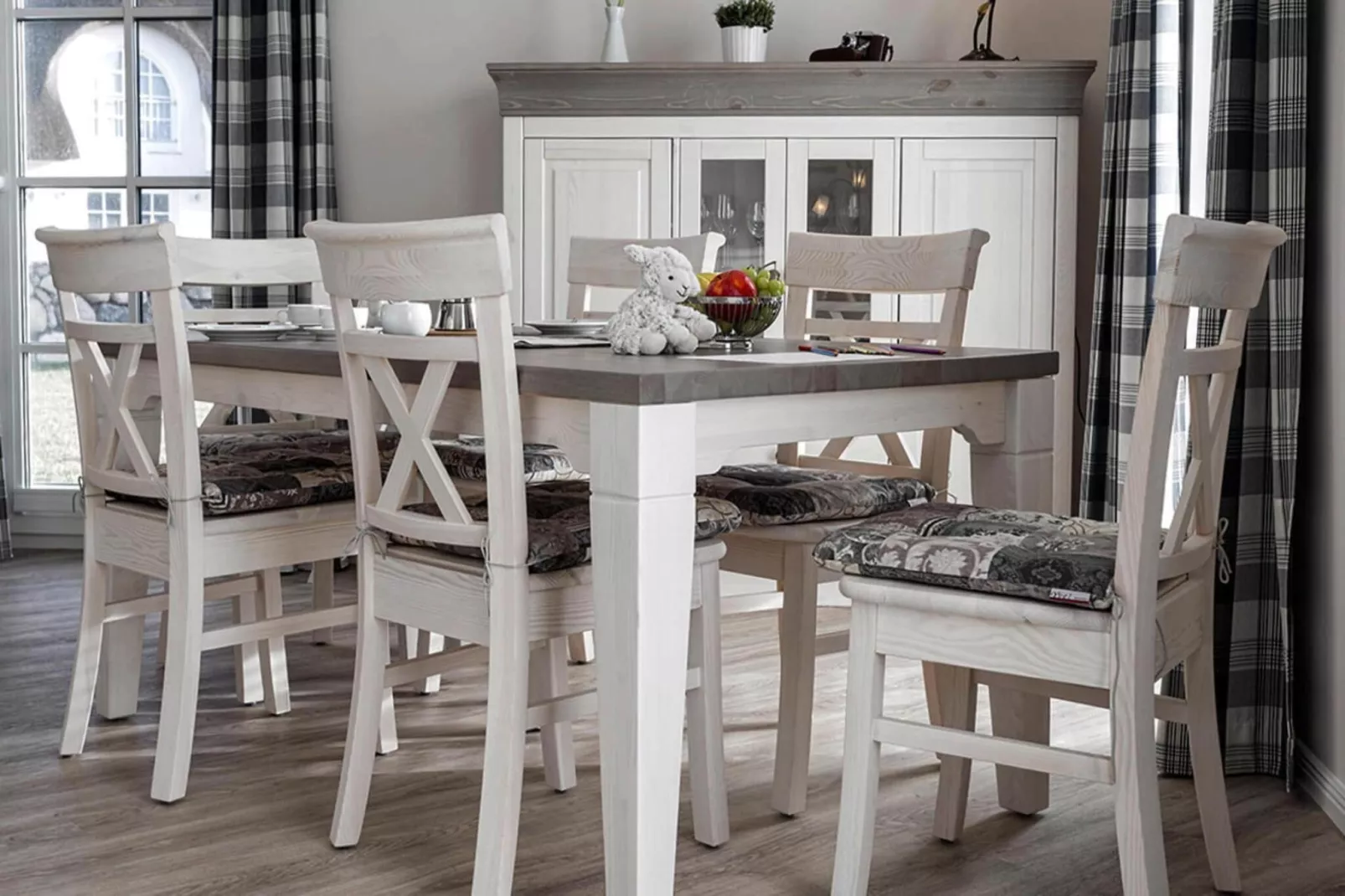 Schilfrohrsänger 28 - Eetkamer