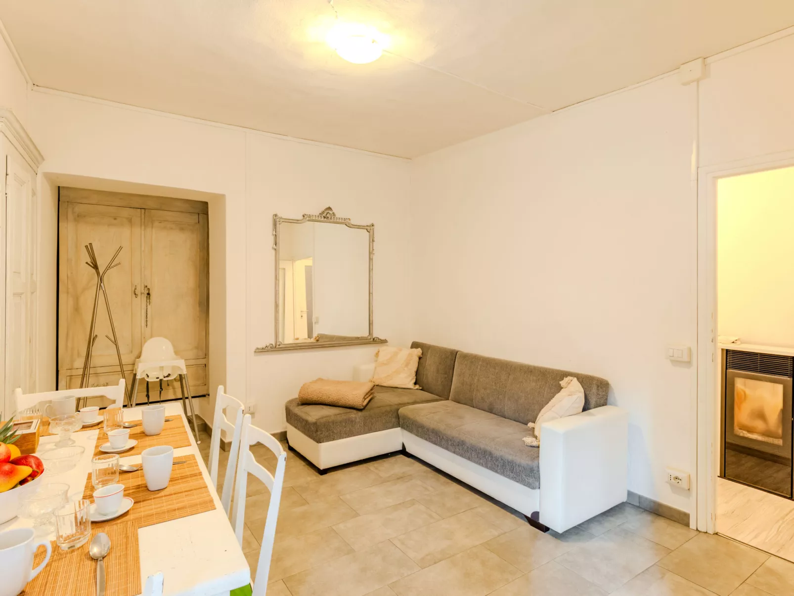 Centro Storico Porlezza - Binnen