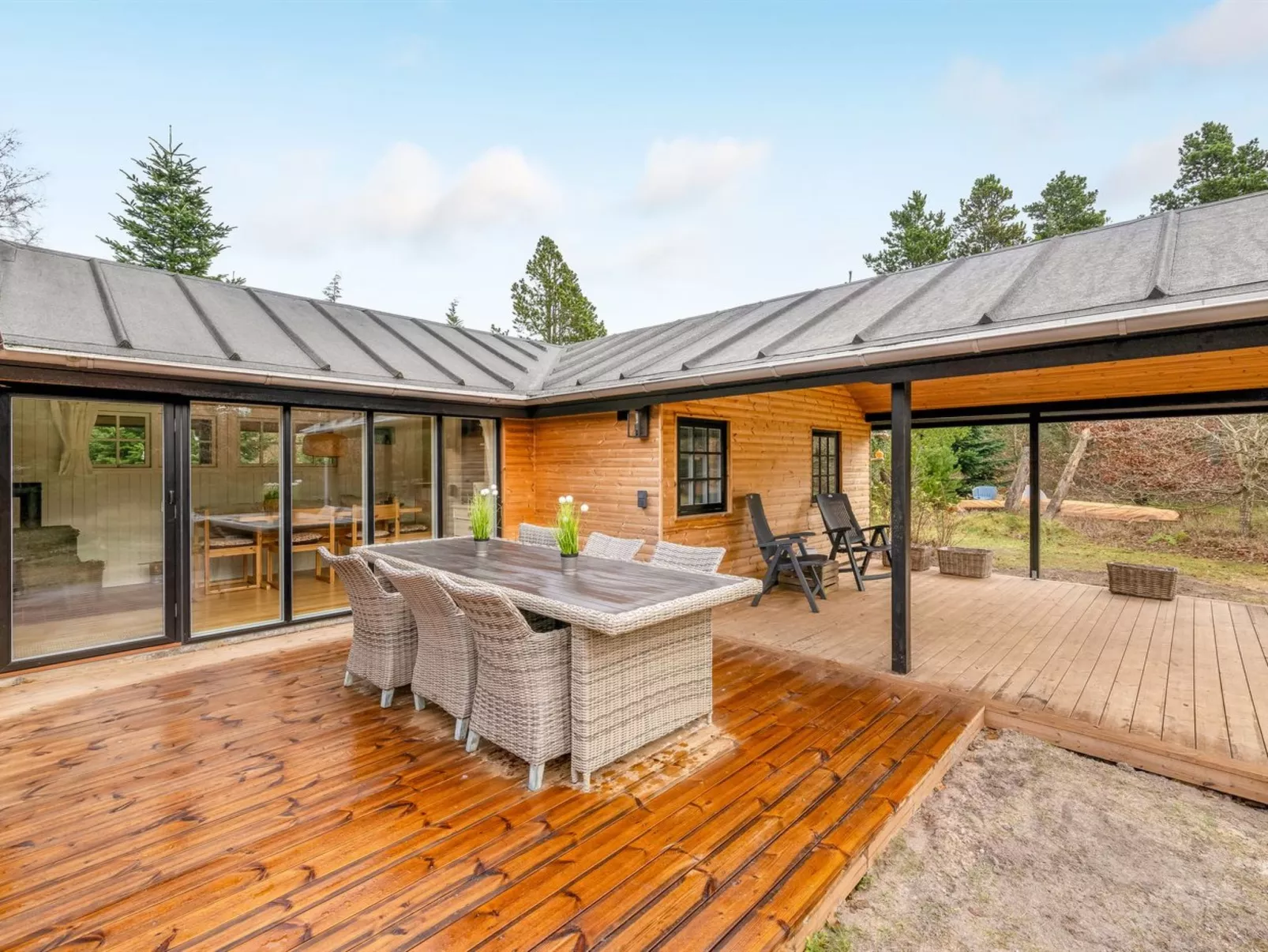 "Anu" - 2km to the fjord - Buiten