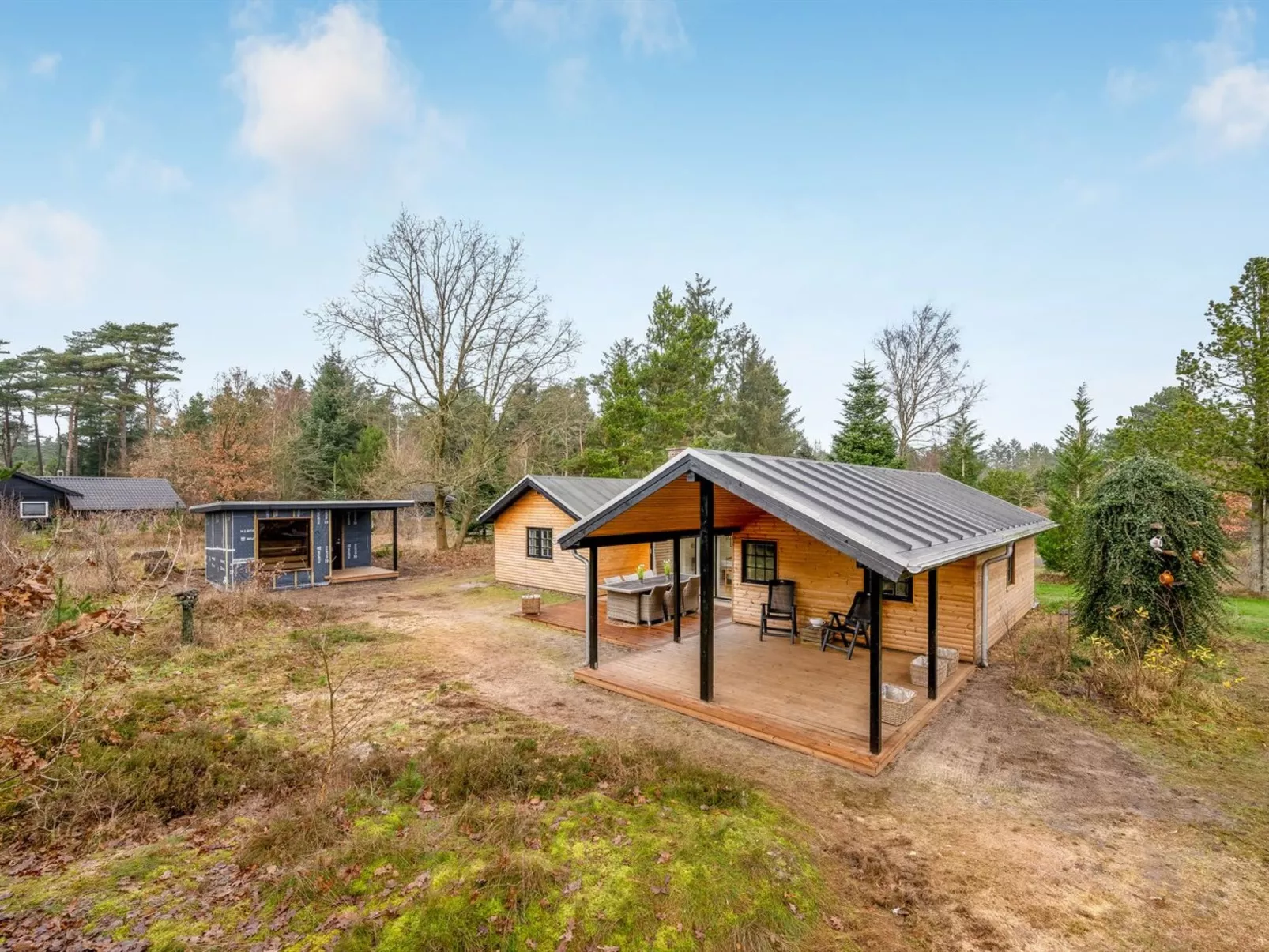 "Anu" - 2km to the fjord - Buiten