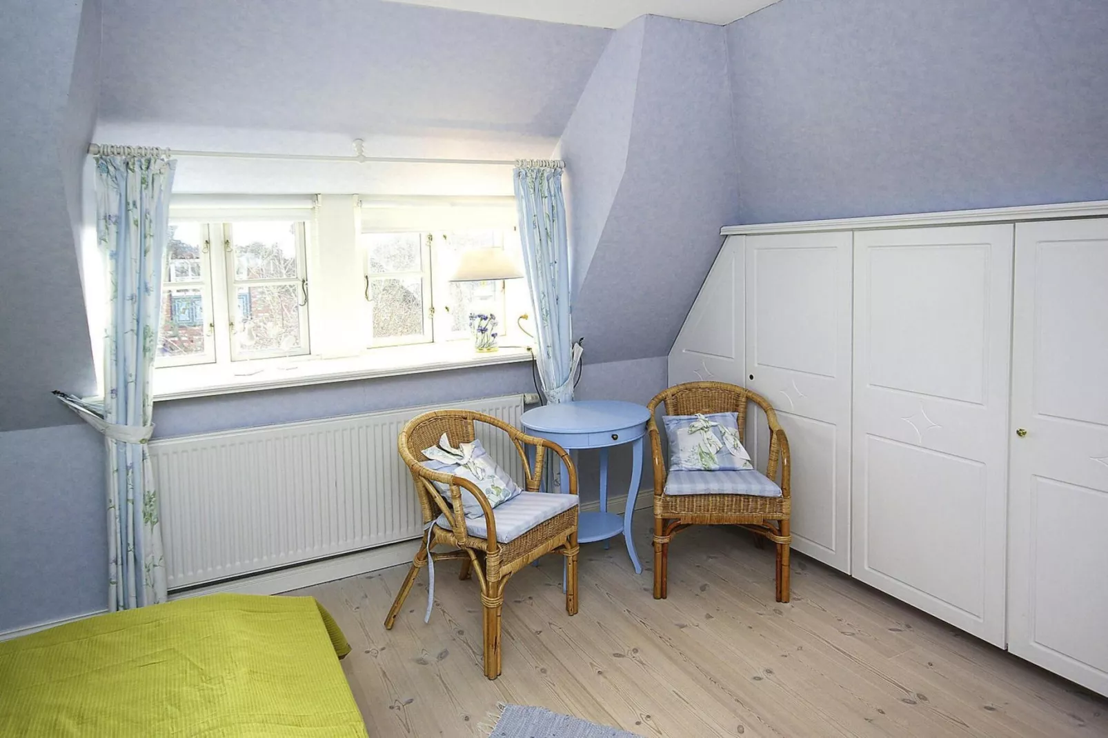 Doppelhaus in Oldsum auf Föhr-Haus 1 - Woonkamer