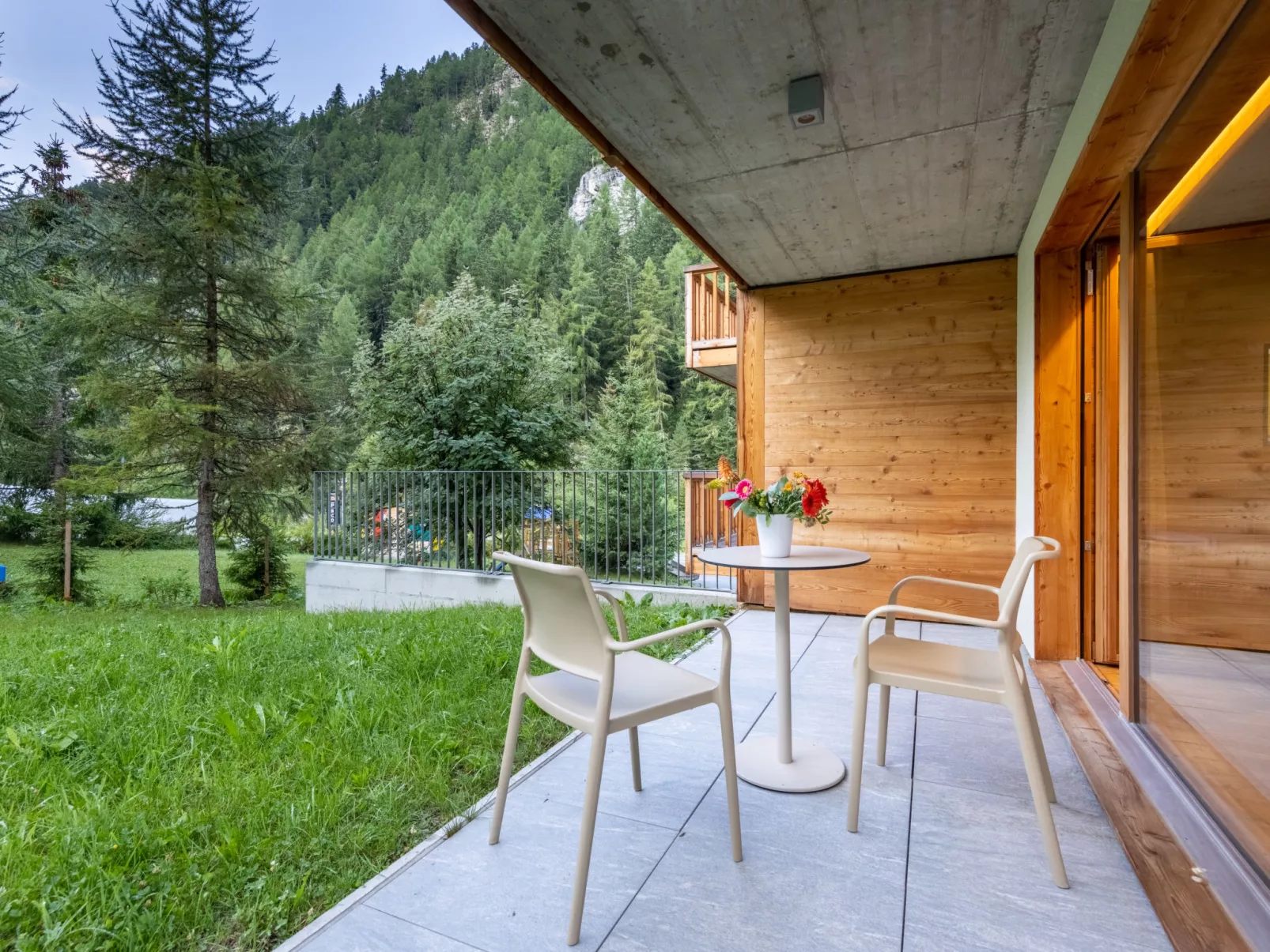 SWISSPEAK Resorts Zinal - Buiten