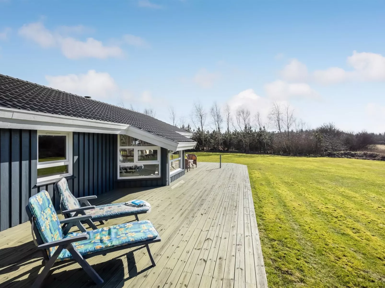 "Aswaldi" - 1.5km from the sea - Buiten