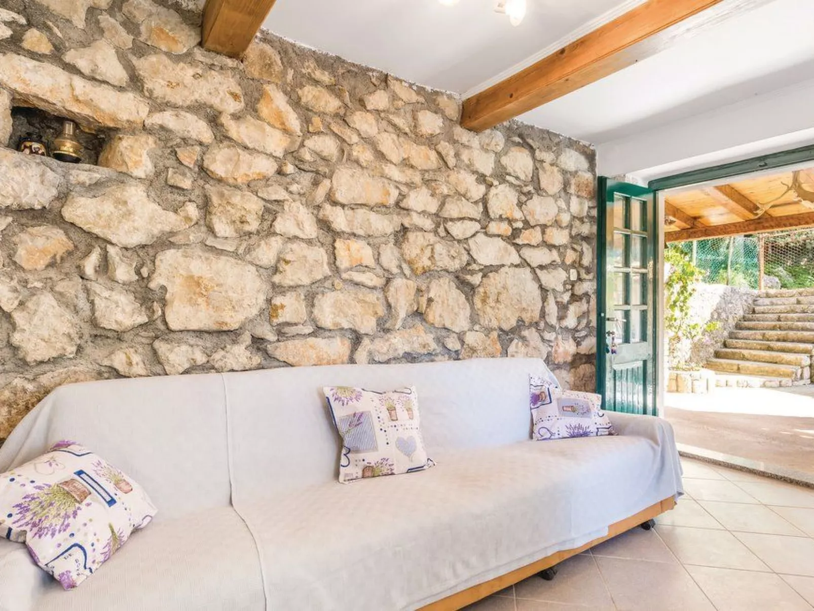 Für 6 Personen in Supetarska Draga - Image-tags.info