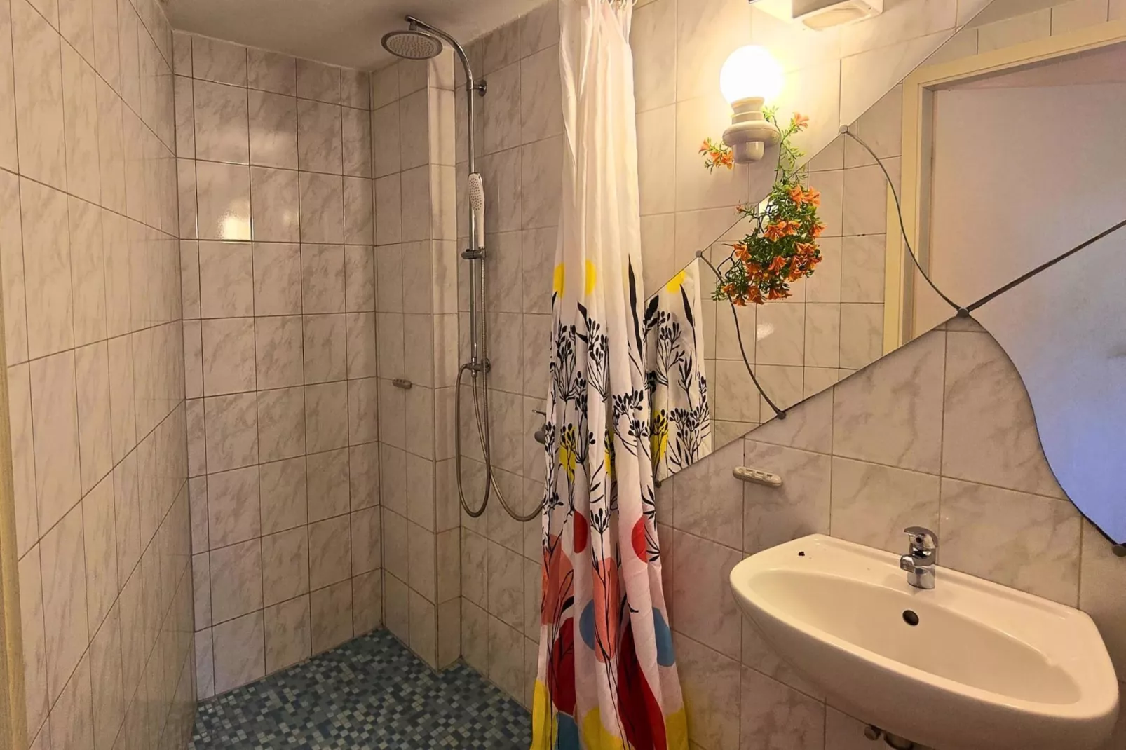 Fewo U04 5 P EG rollstuhlgerecht - Badkamer