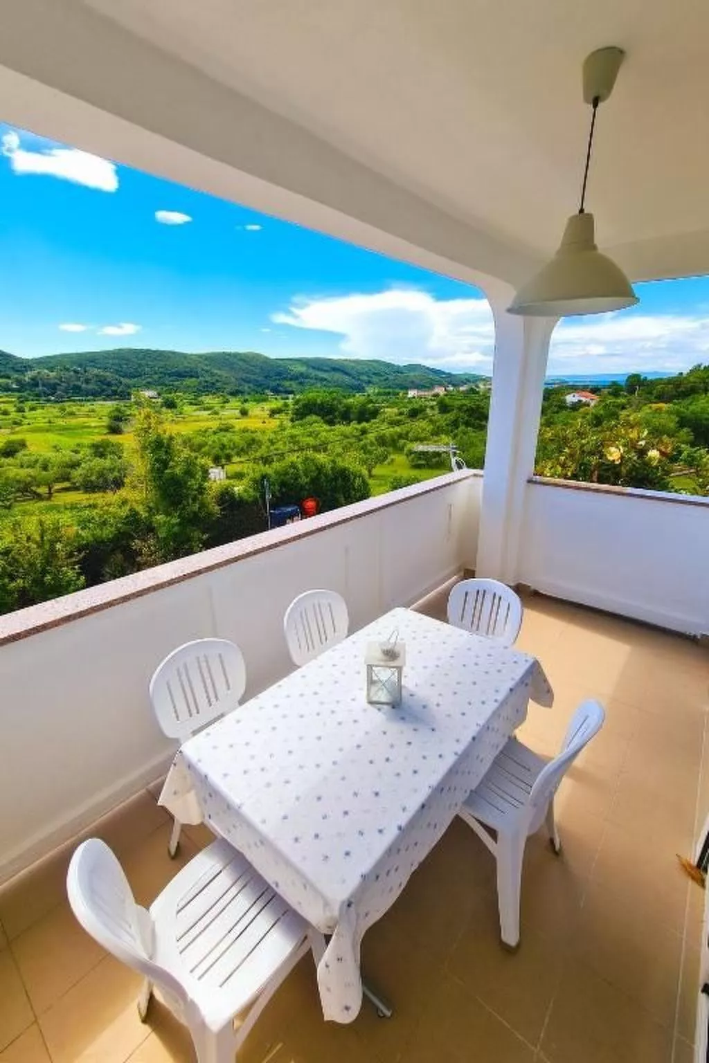 Für 7 Personen ca. 120 m&sup2; in Supetarska Dra - Image-tags.info