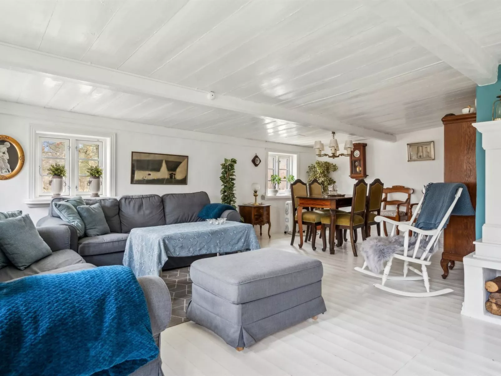 "Jule" - 1.5km from the sea - Binnen