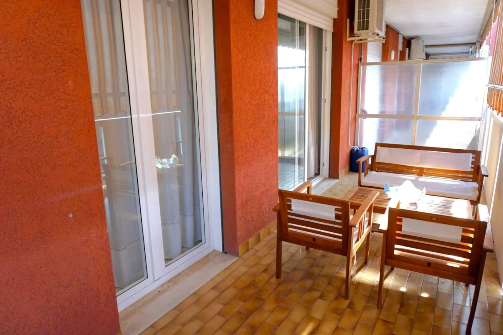 Holiday 18A - Terrasbalkon