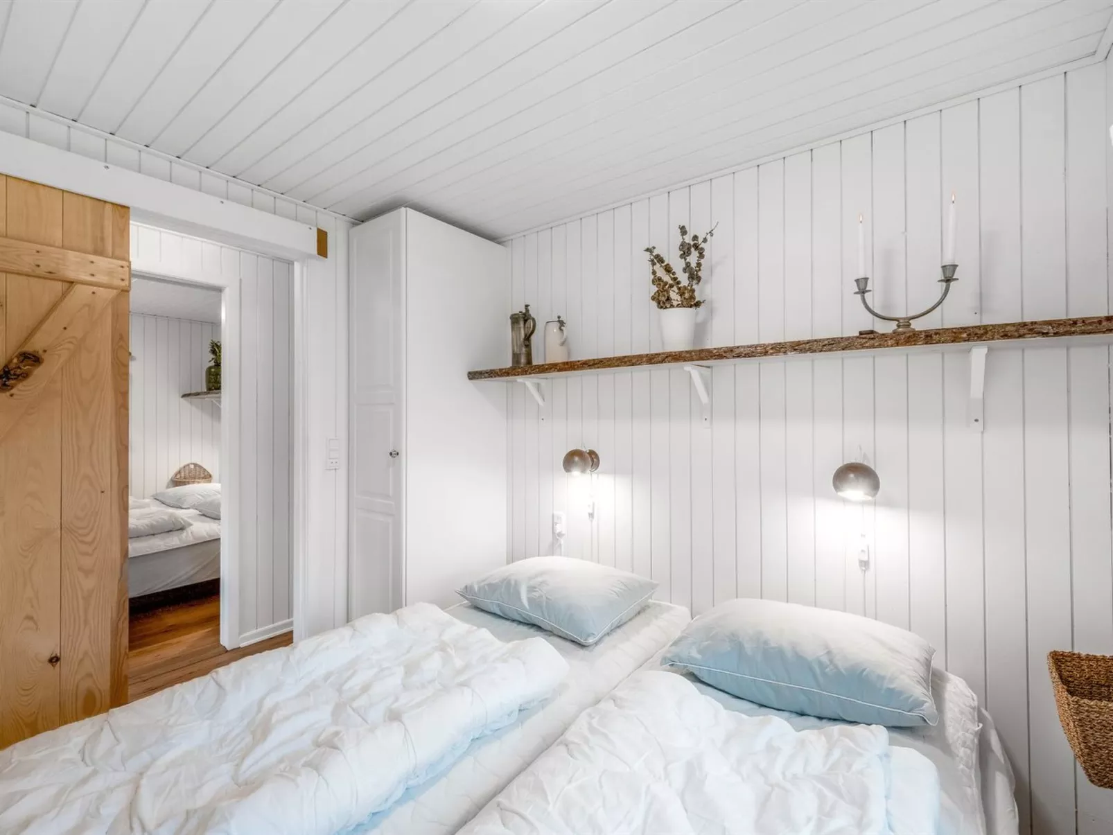 "Anu" - 2km to the fjord - Binnen