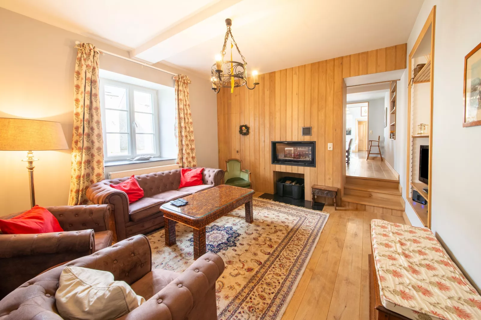 La Cour de Himbe - Buitenkant zomer