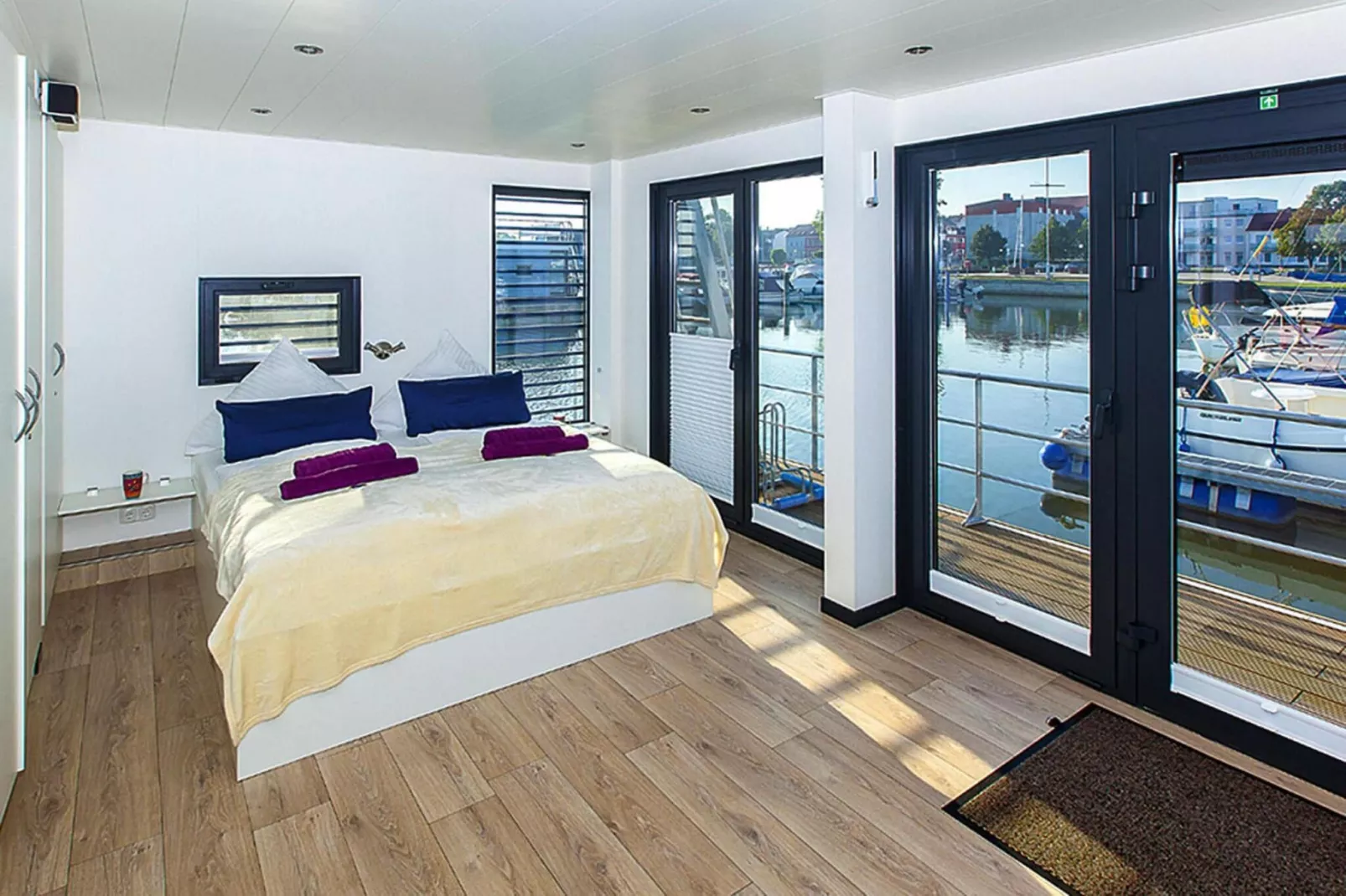 Houseboat Floating Houses Blue Active, Ribnitz-Damgarten-Blue Active - Slaapkamer