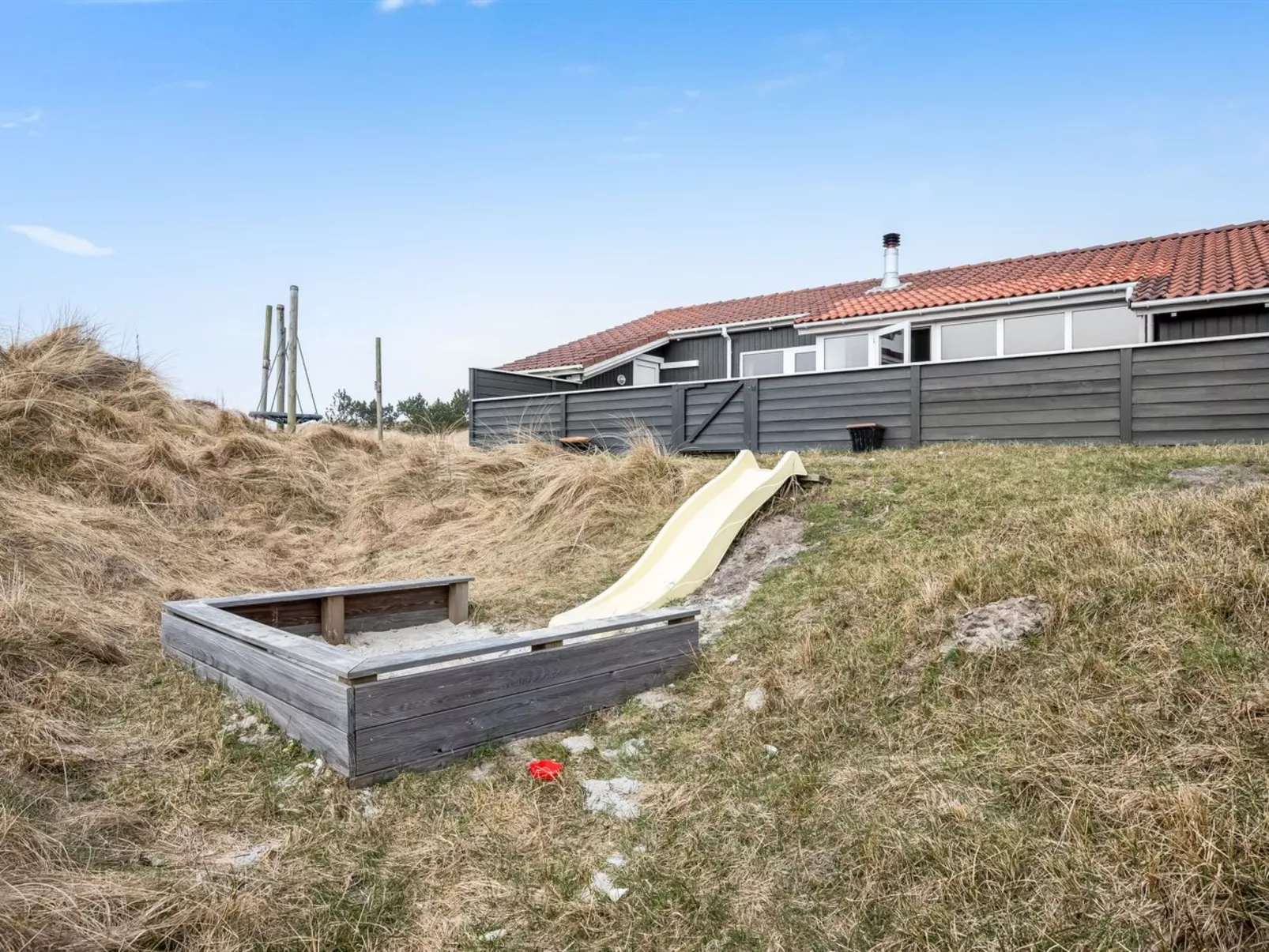 "Petkana" - 700m from the sea - Buiten