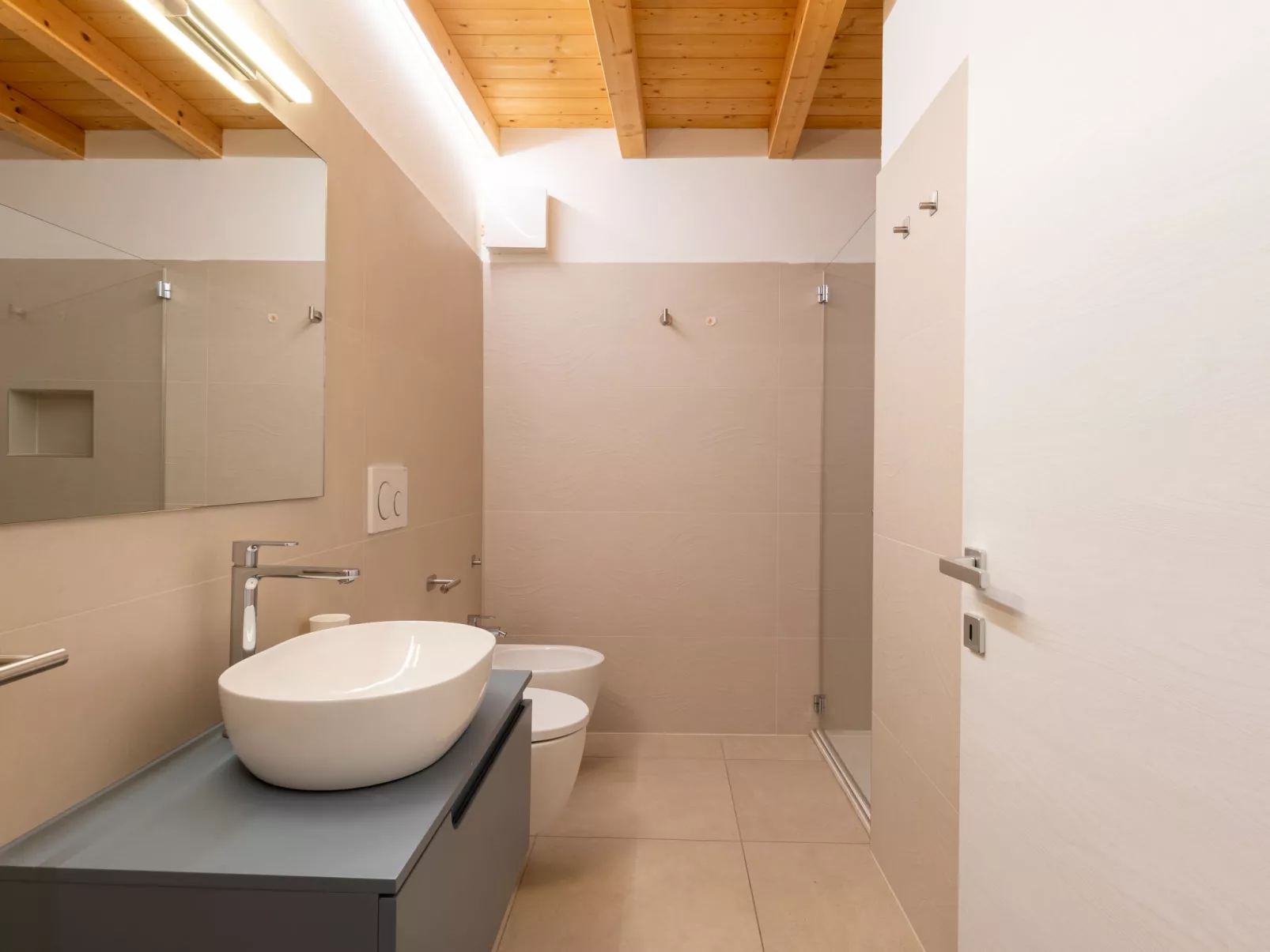 L'Isola - Binnen