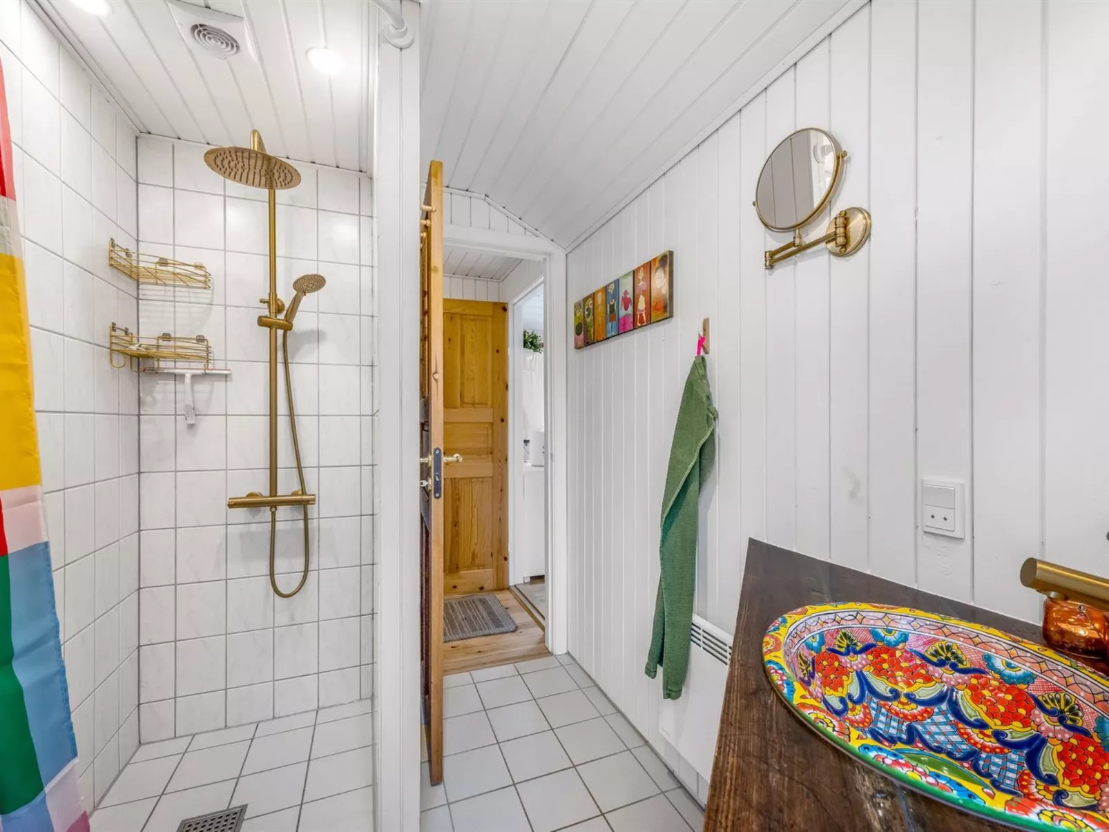 "Anu" - 2km to the fjord - Binnen