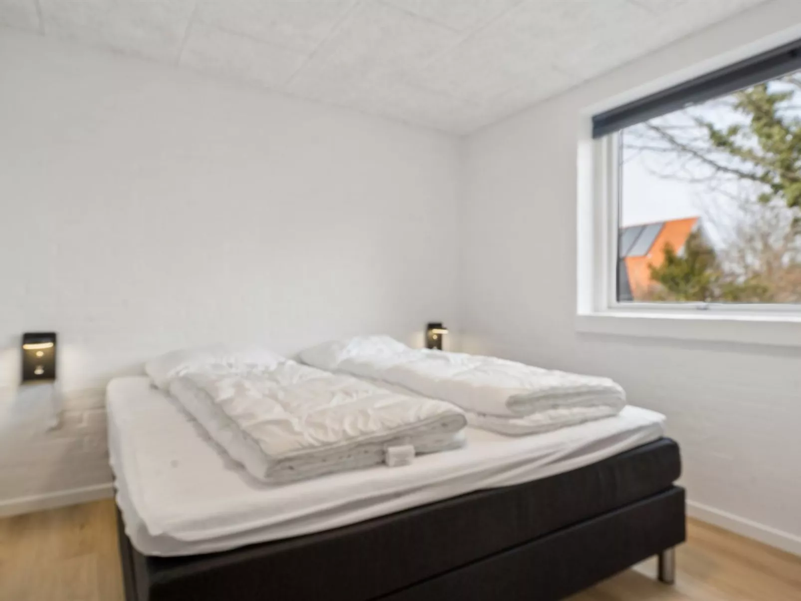 "Cyrill" - 2km from the sea - Binnen