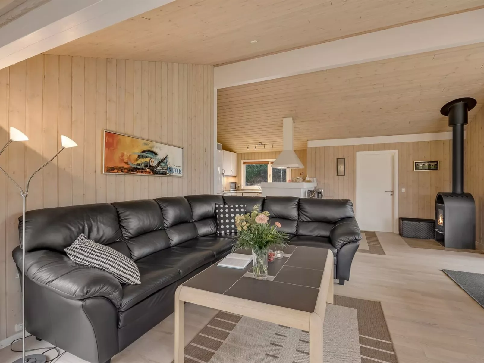 "Aswaldi" - 1.5km from the sea - Binnen