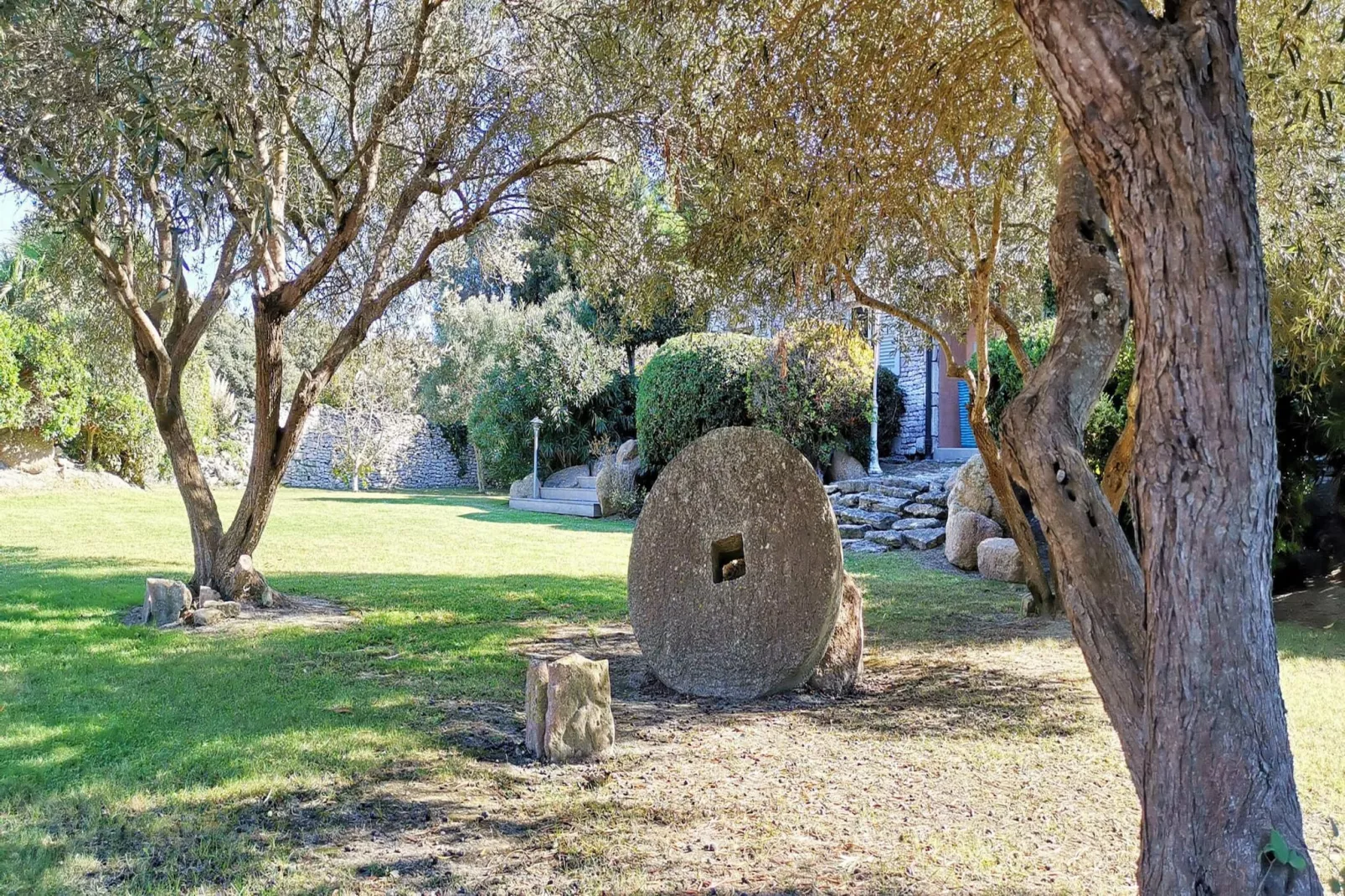 Villa le Lagon pour 4/5 personnes - Tuinen zomer