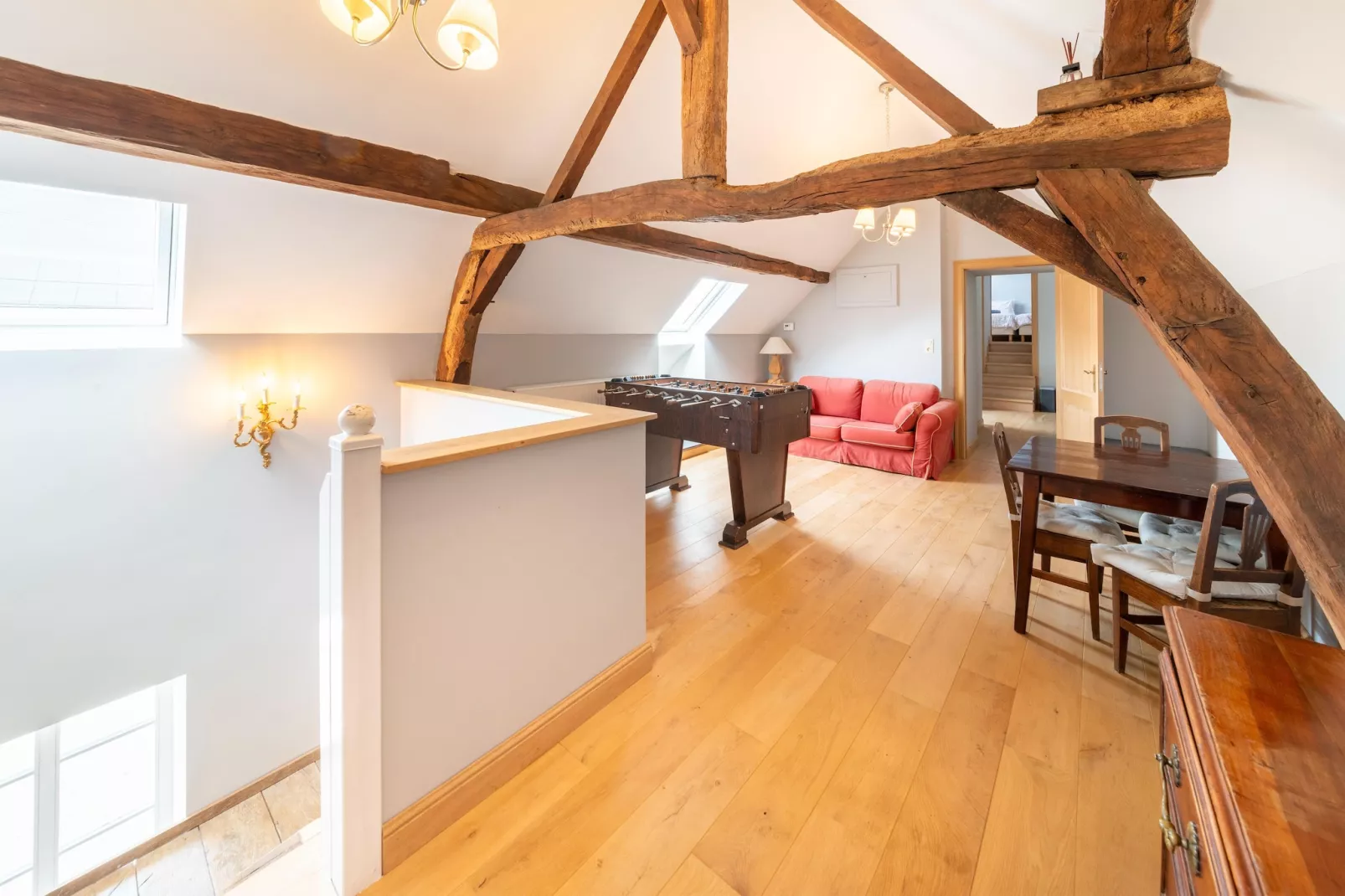 La Cour de Himbe - Buitenkant zomer