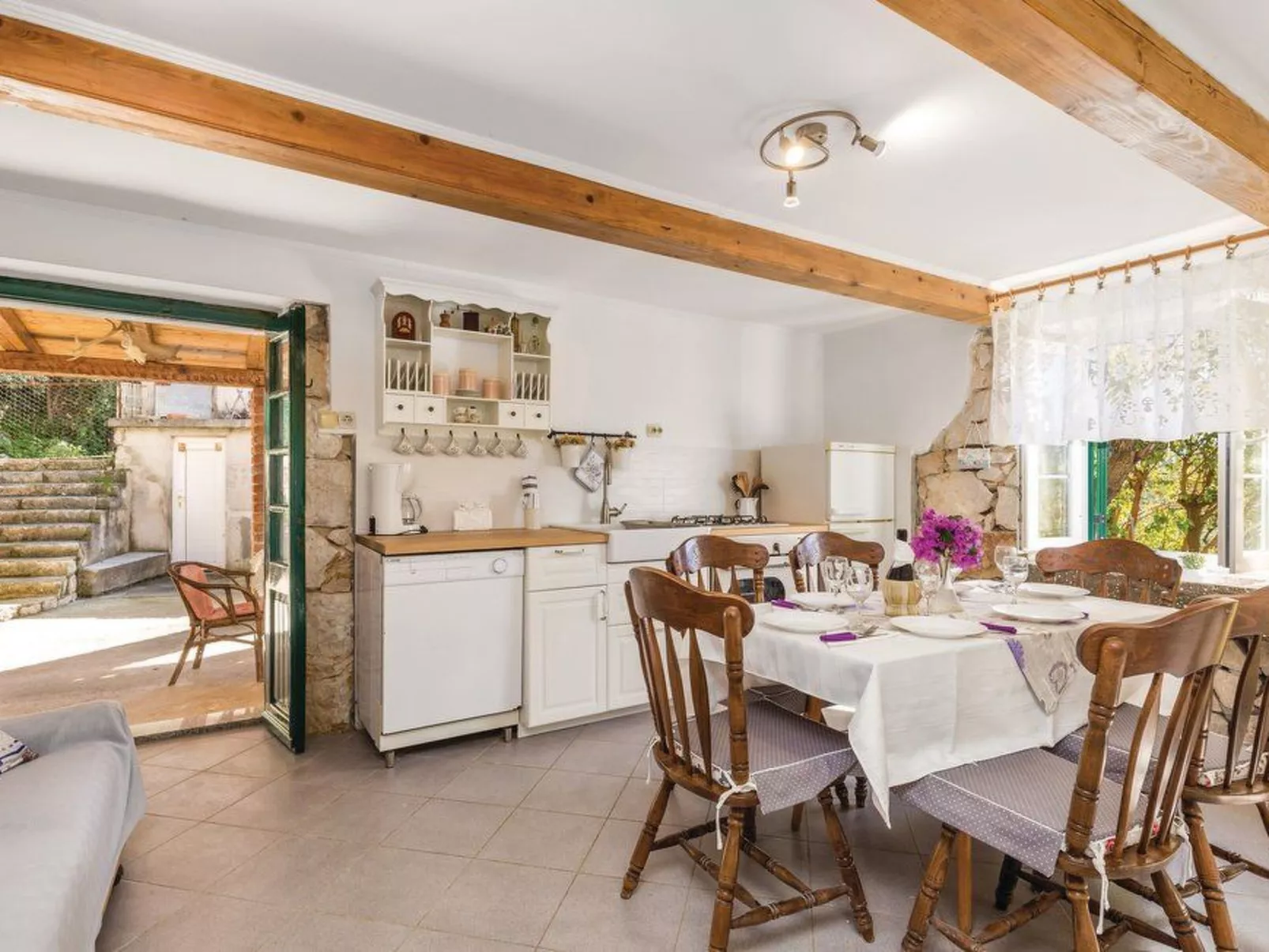 Für 6 Personen in Supetarska Draga - Image-tags.info