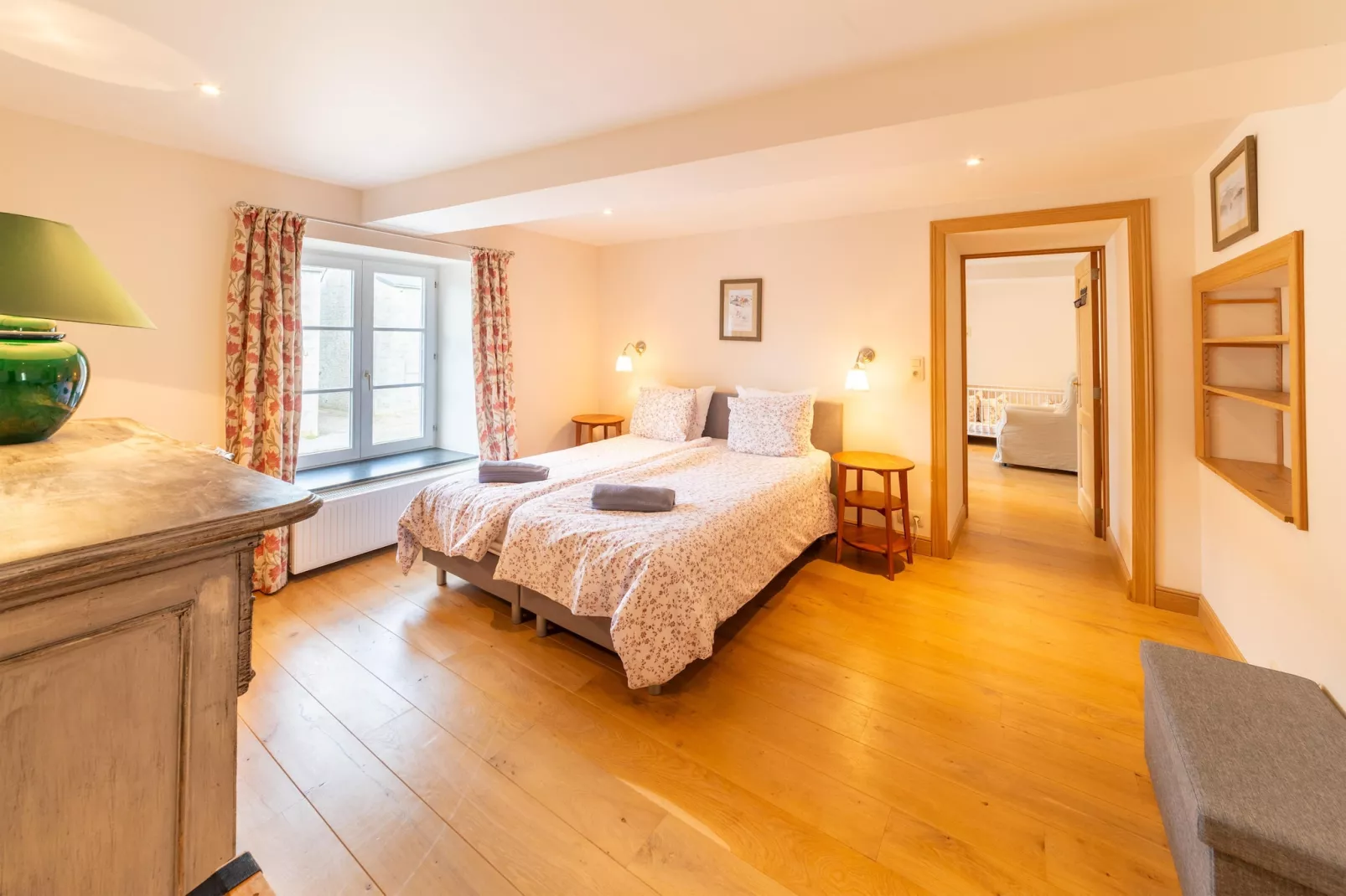 La Cour de Himbe - Buitenkant zomer