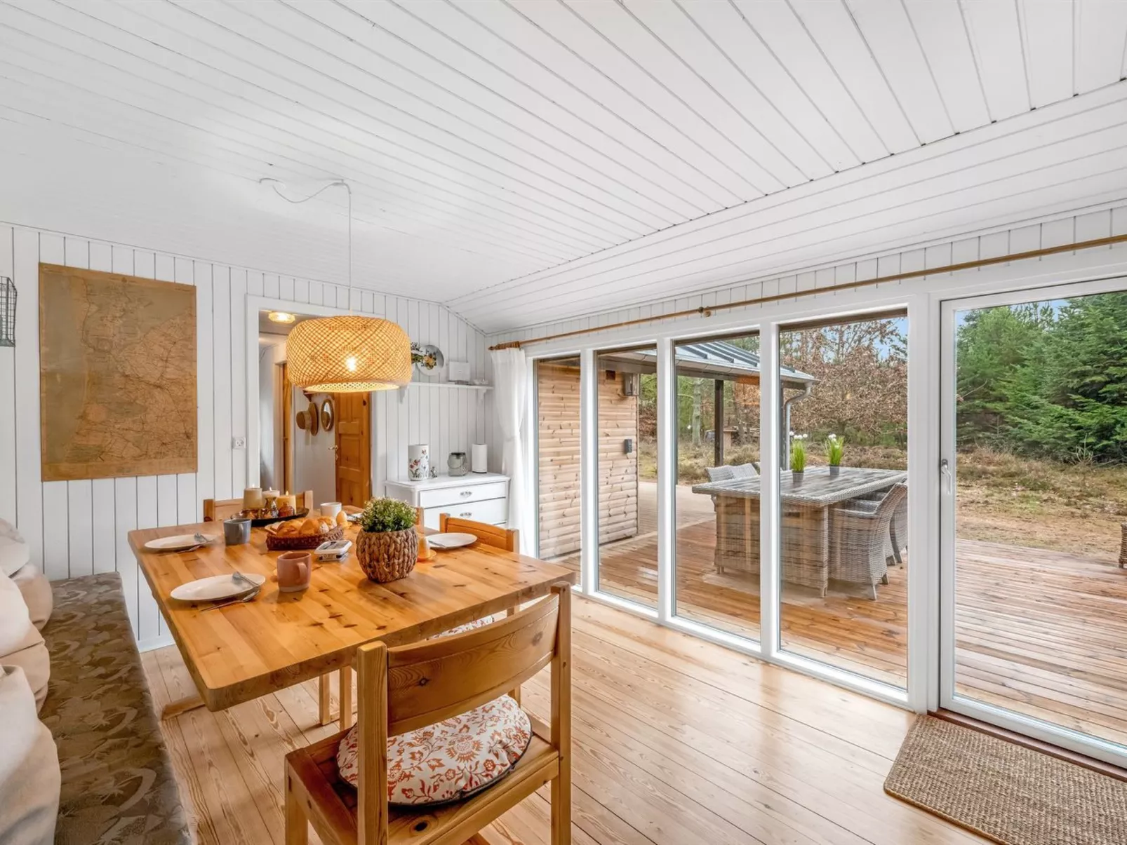 "Anu" - 2km to the fjord - Binnen