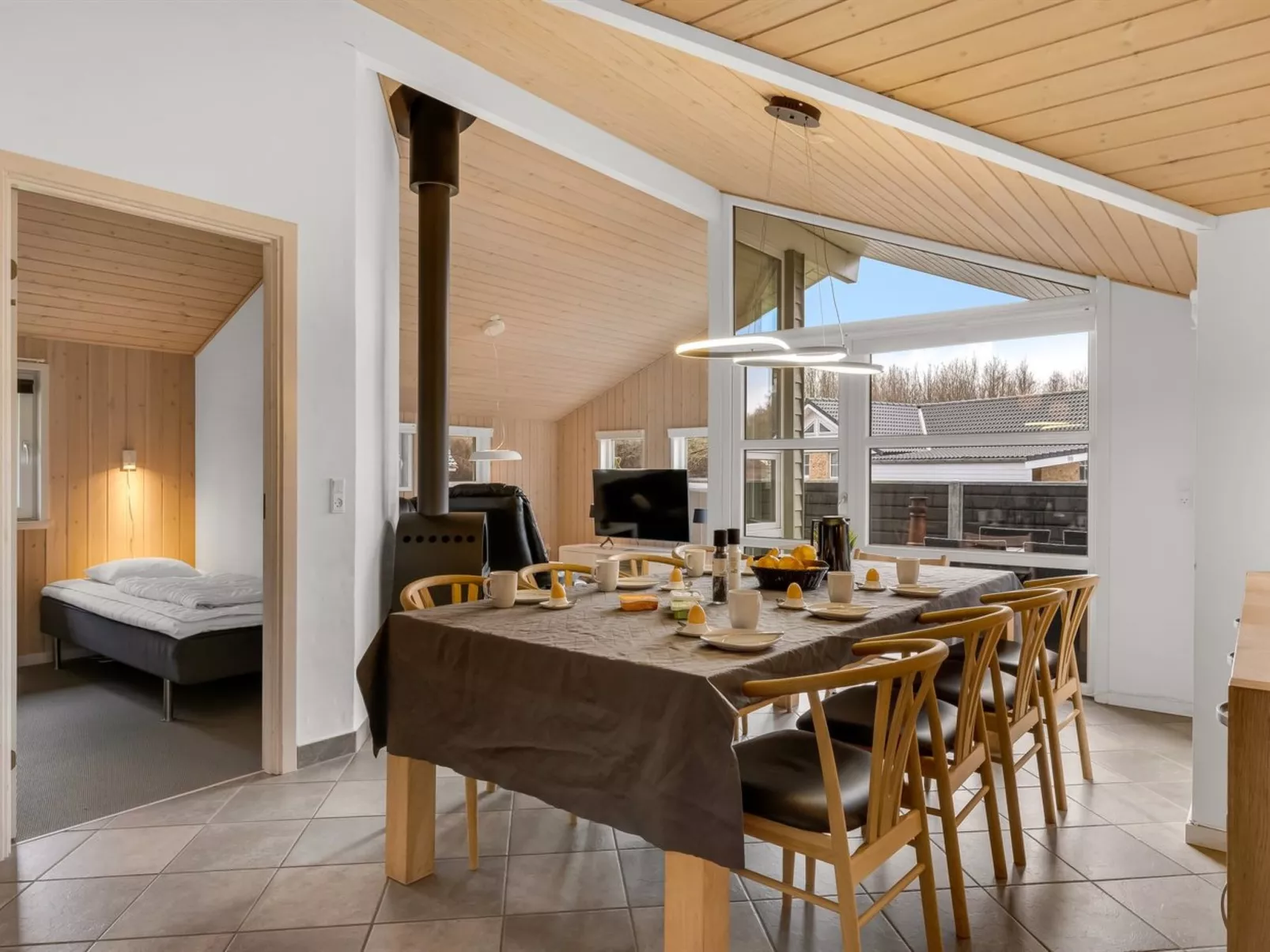 "Erikka" - 40km from the sea - Binnen